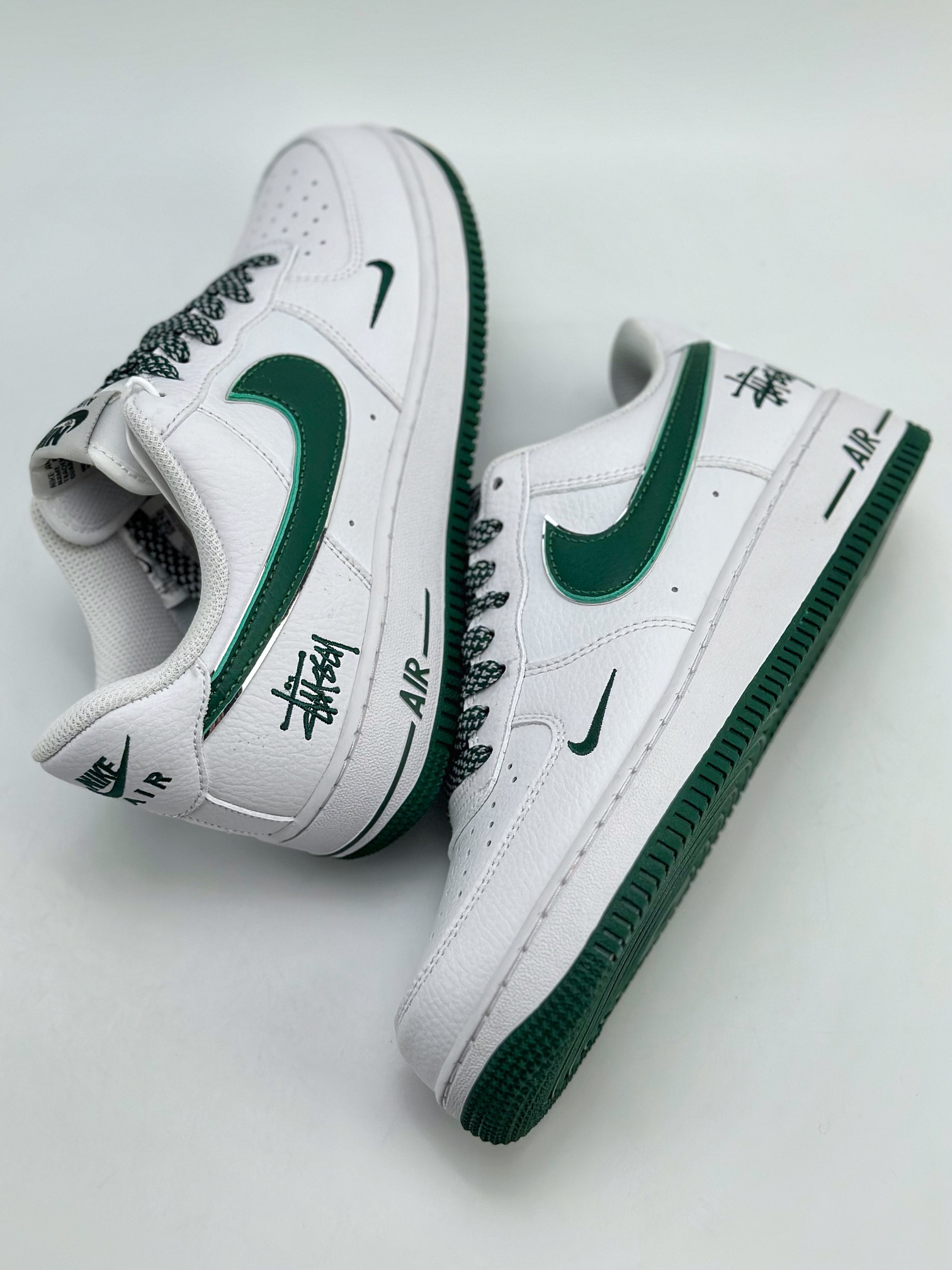 Nike Air Force 1 Low 07 Stussy White Green Swoosh Stars