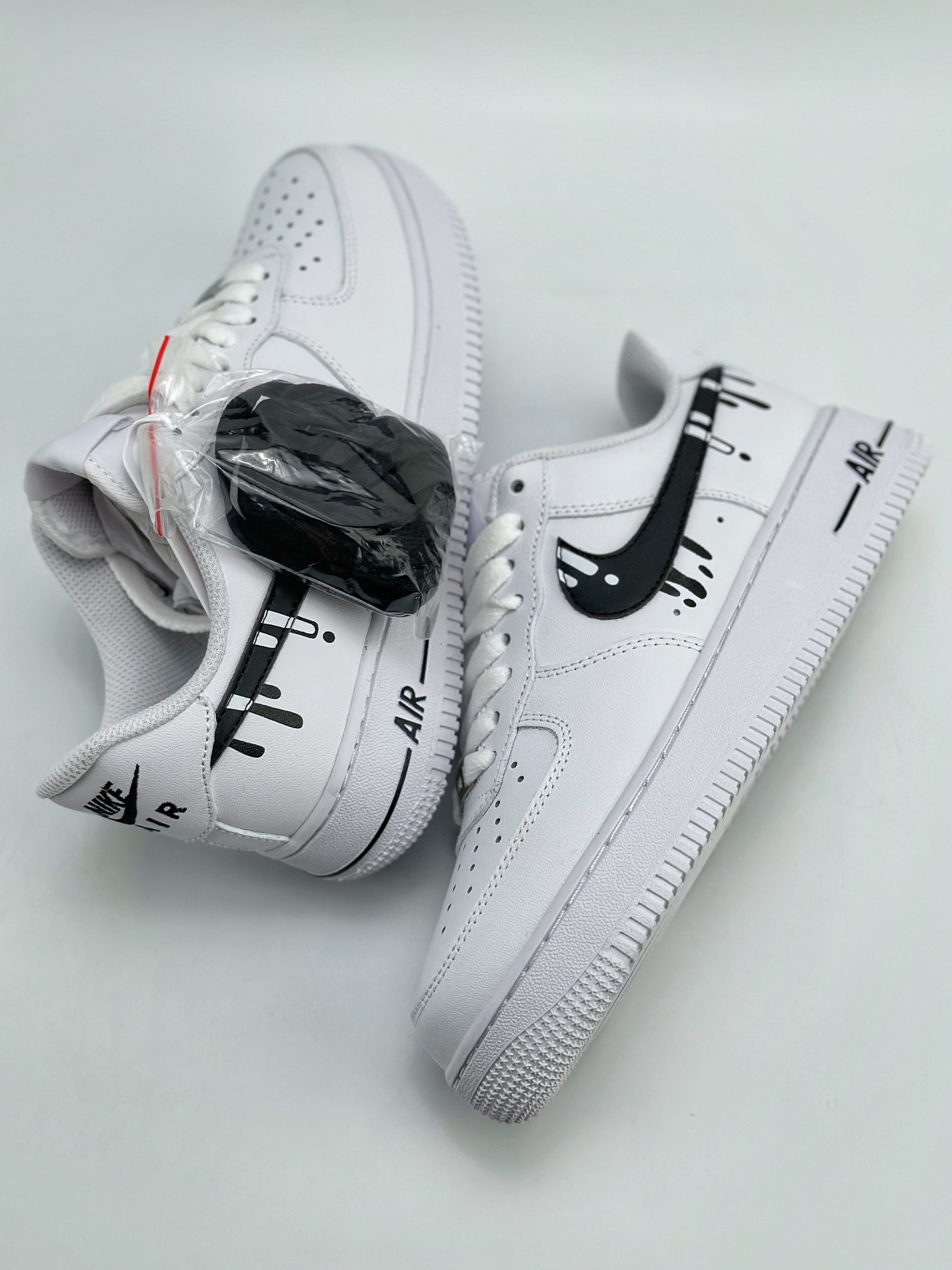 Nike Air Force 1 Low 07 White Black Graffiti CW2288-006