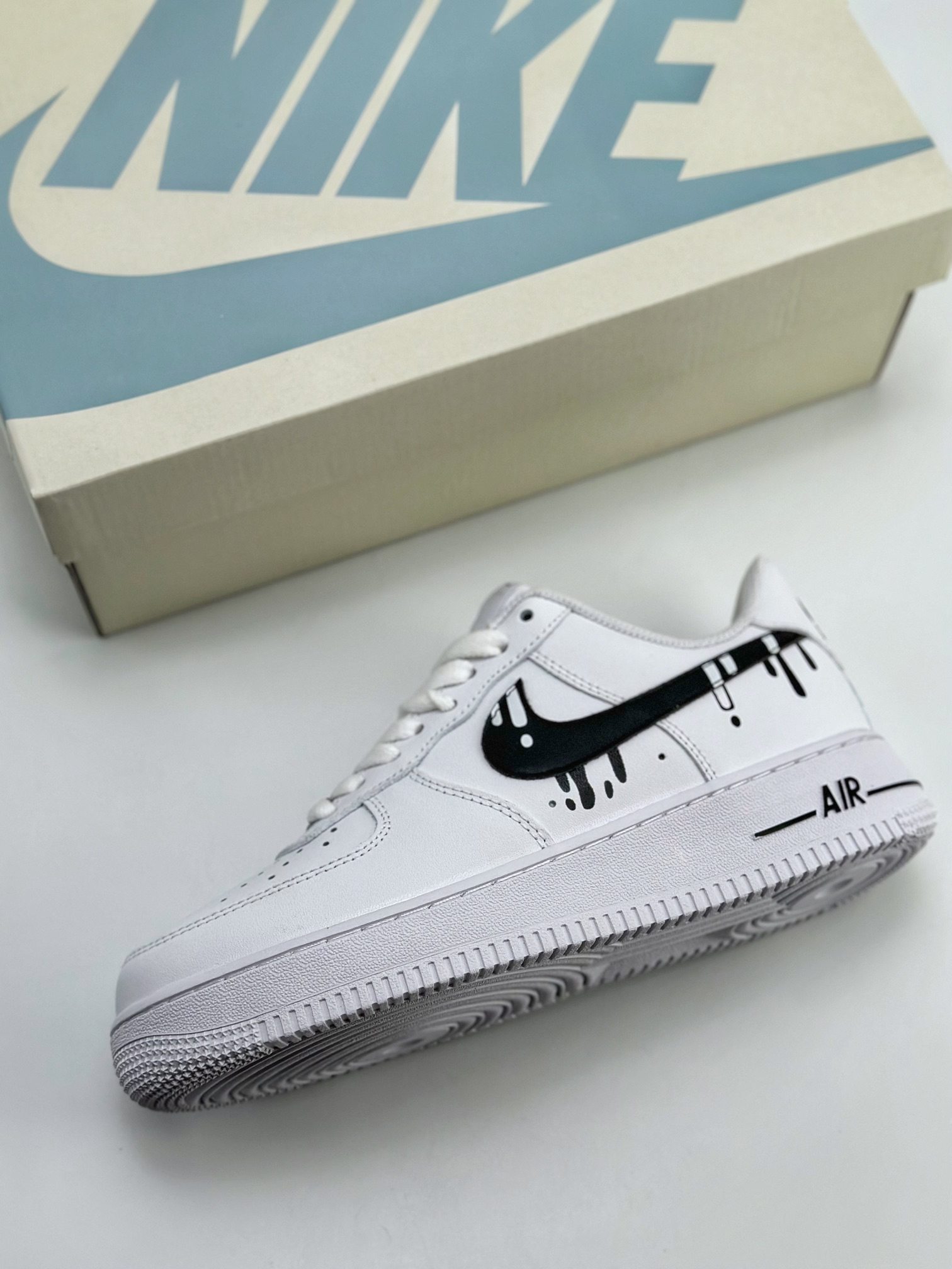 Nike Air Force 1 Low 07 White Black Graffiti CW2288-006