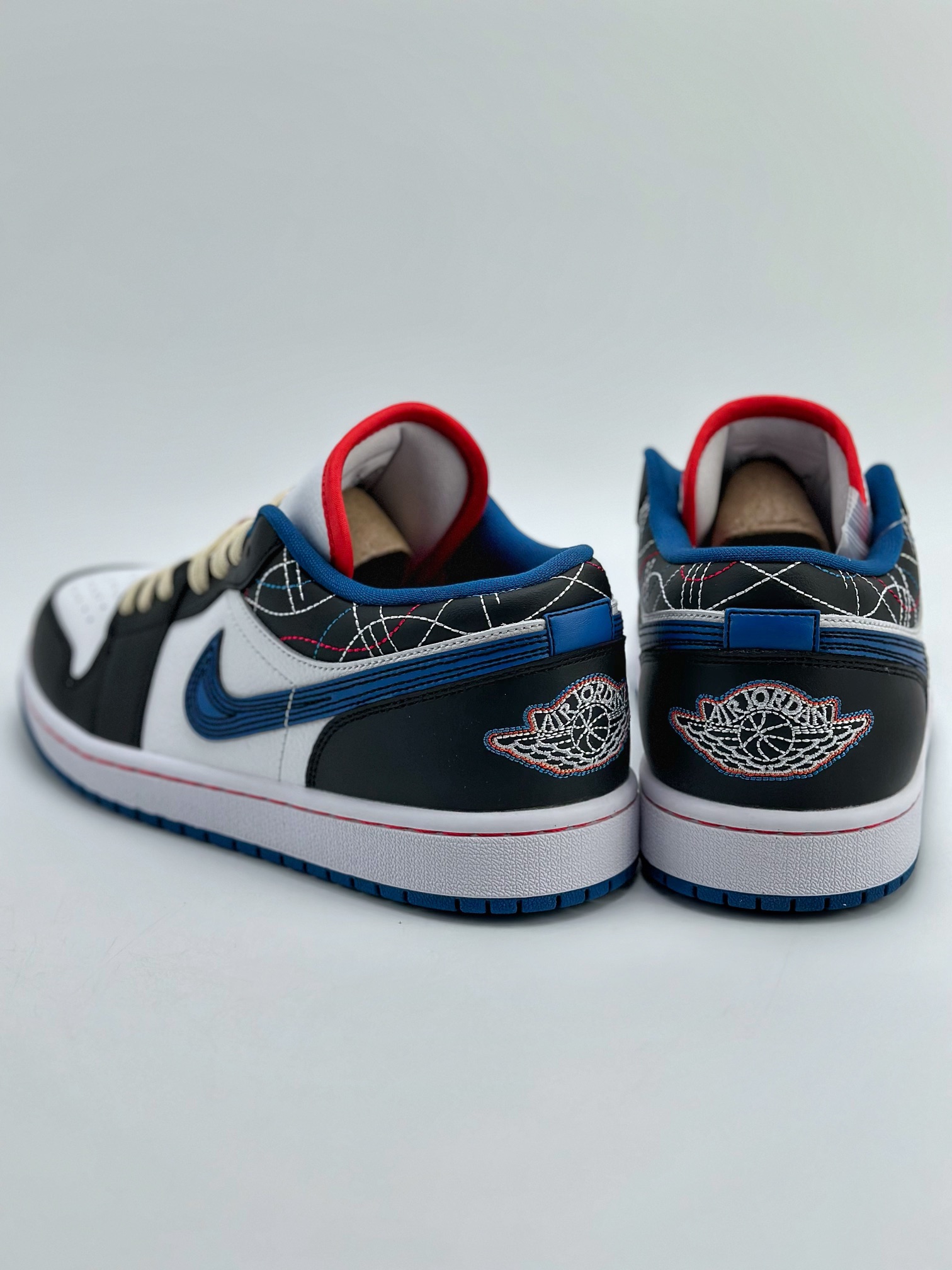 200 Air Jordan 1 ”Black Industrial Blue” 蓝白黑刺绣 FV3622-141