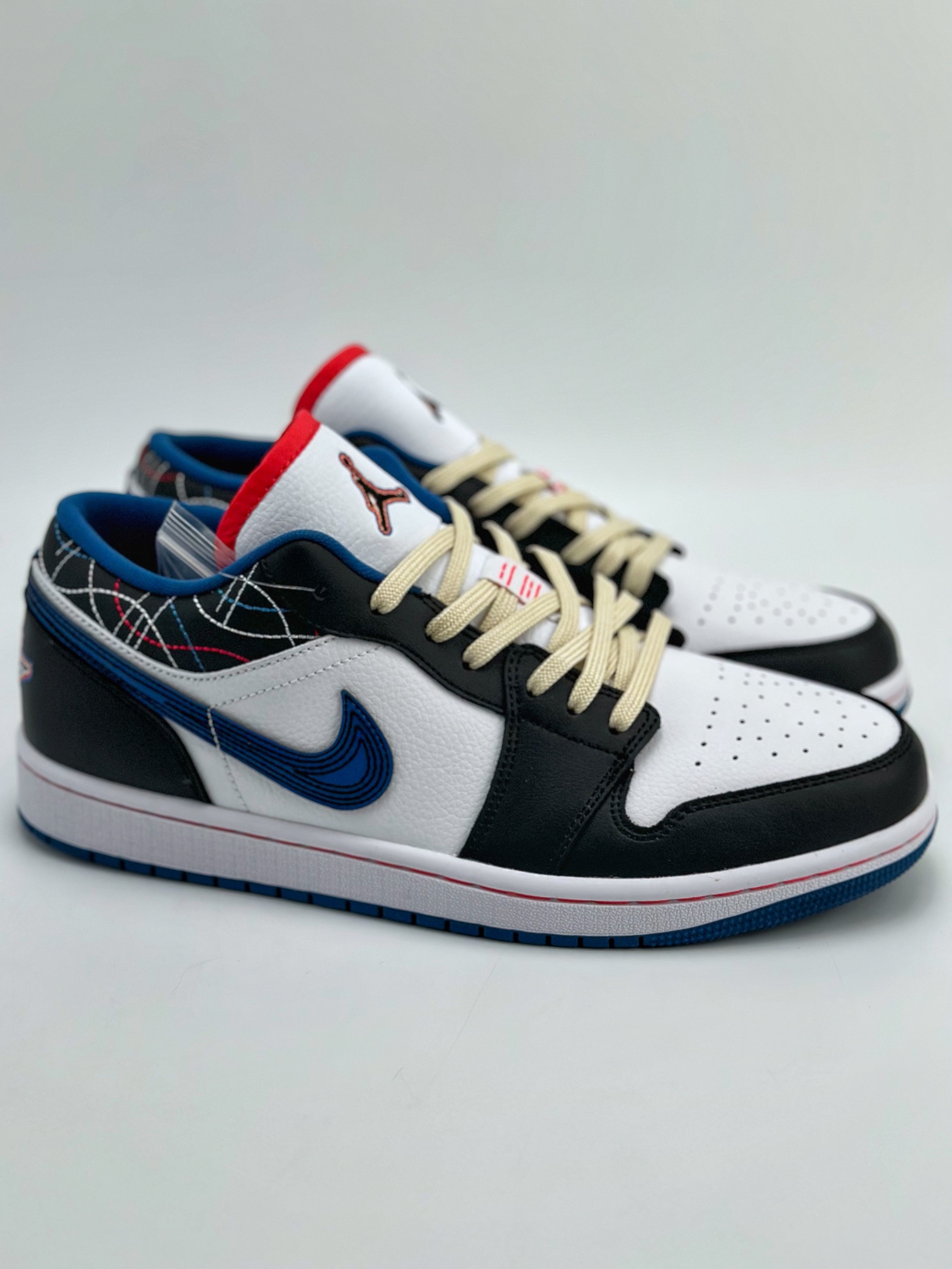 200 Air Jordan 1 ”Black Industrial Blue” 蓝白黑刺绣 FV3622-141