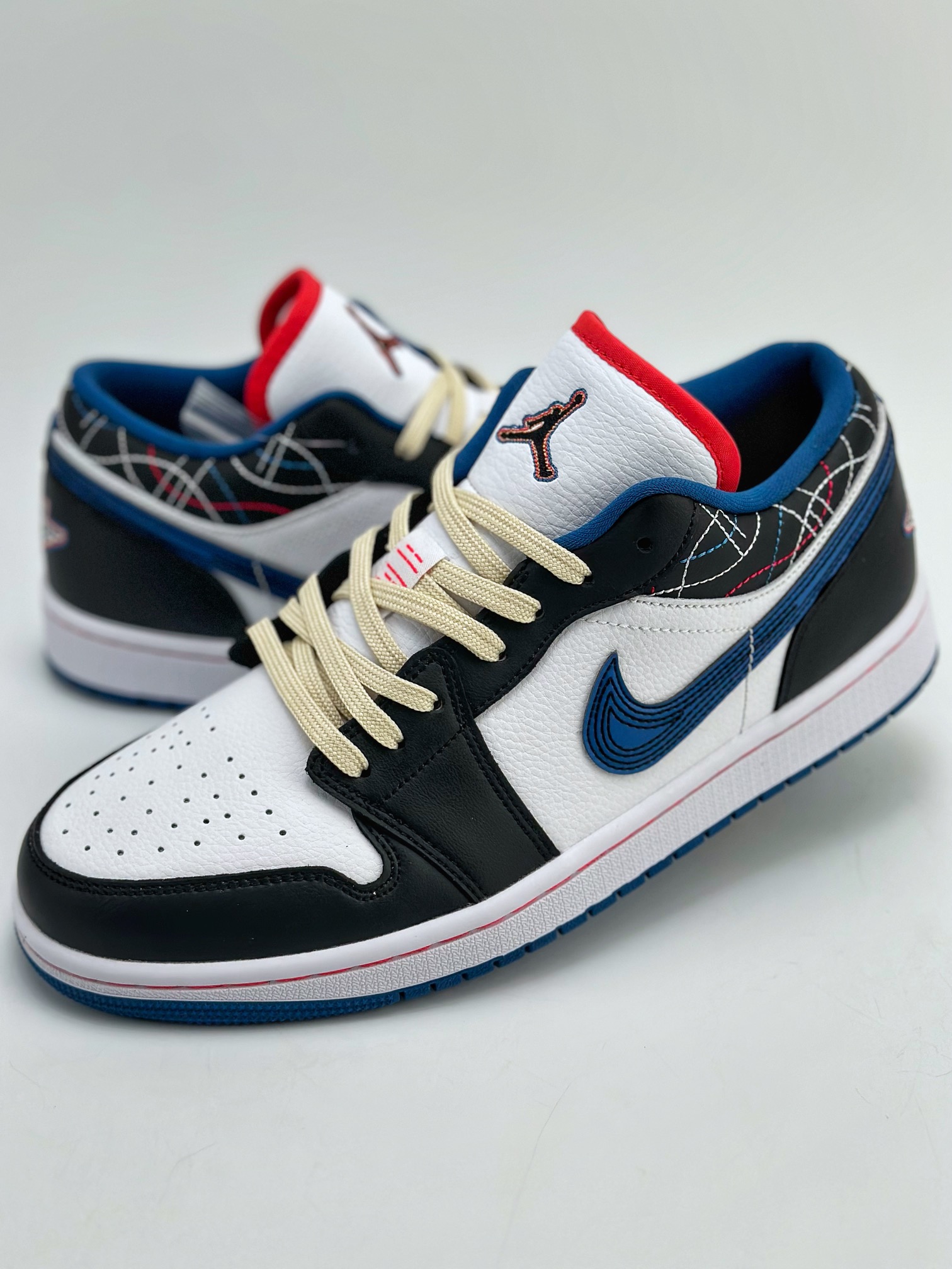 200 Air Jordan 1 ”Black Industrial Blue” 蓝白黑刺绣 FV3622-141