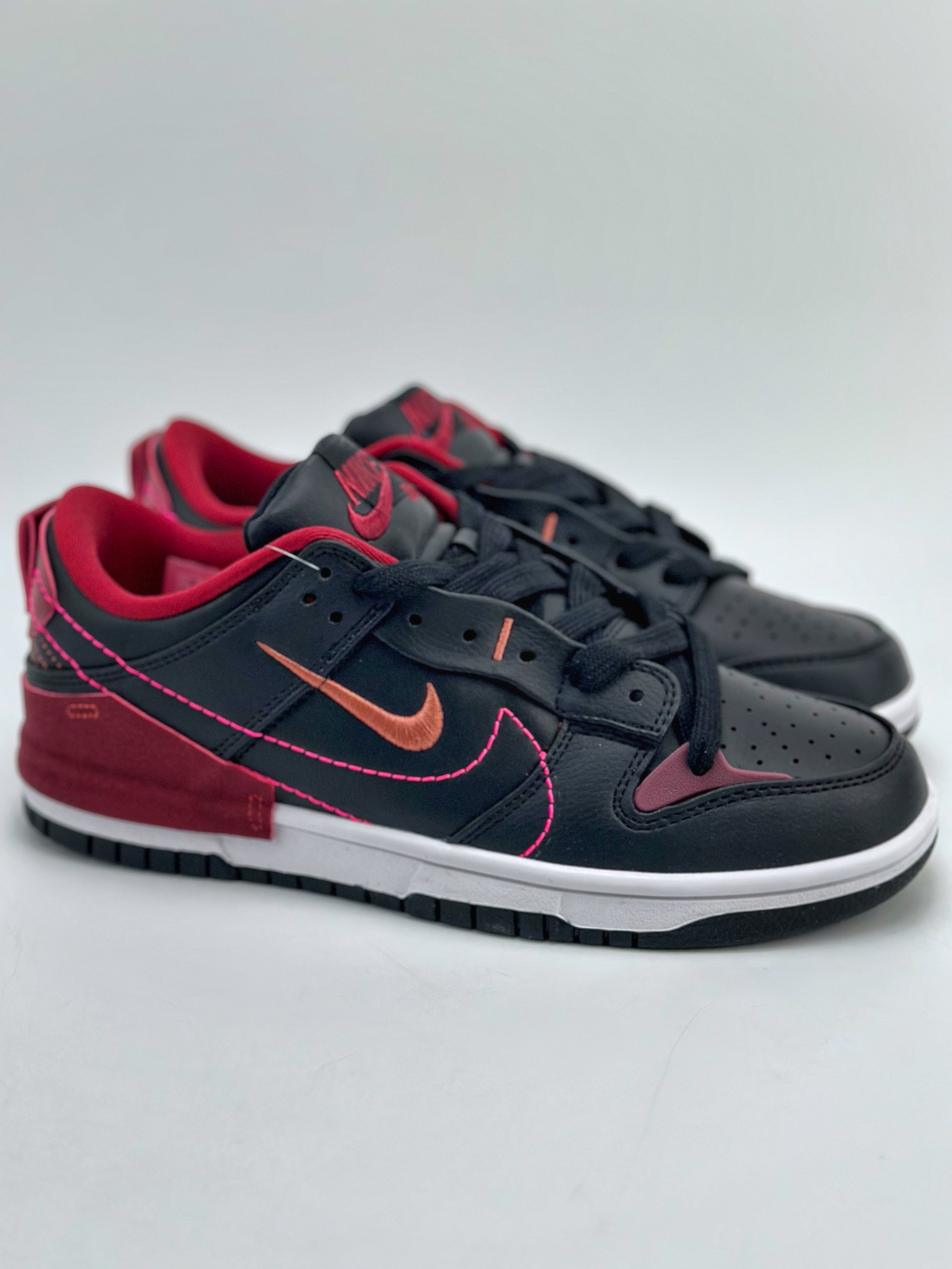 220 NIKE SB Dunk Low Disrupt 2 panda 黑红 DV4024-003