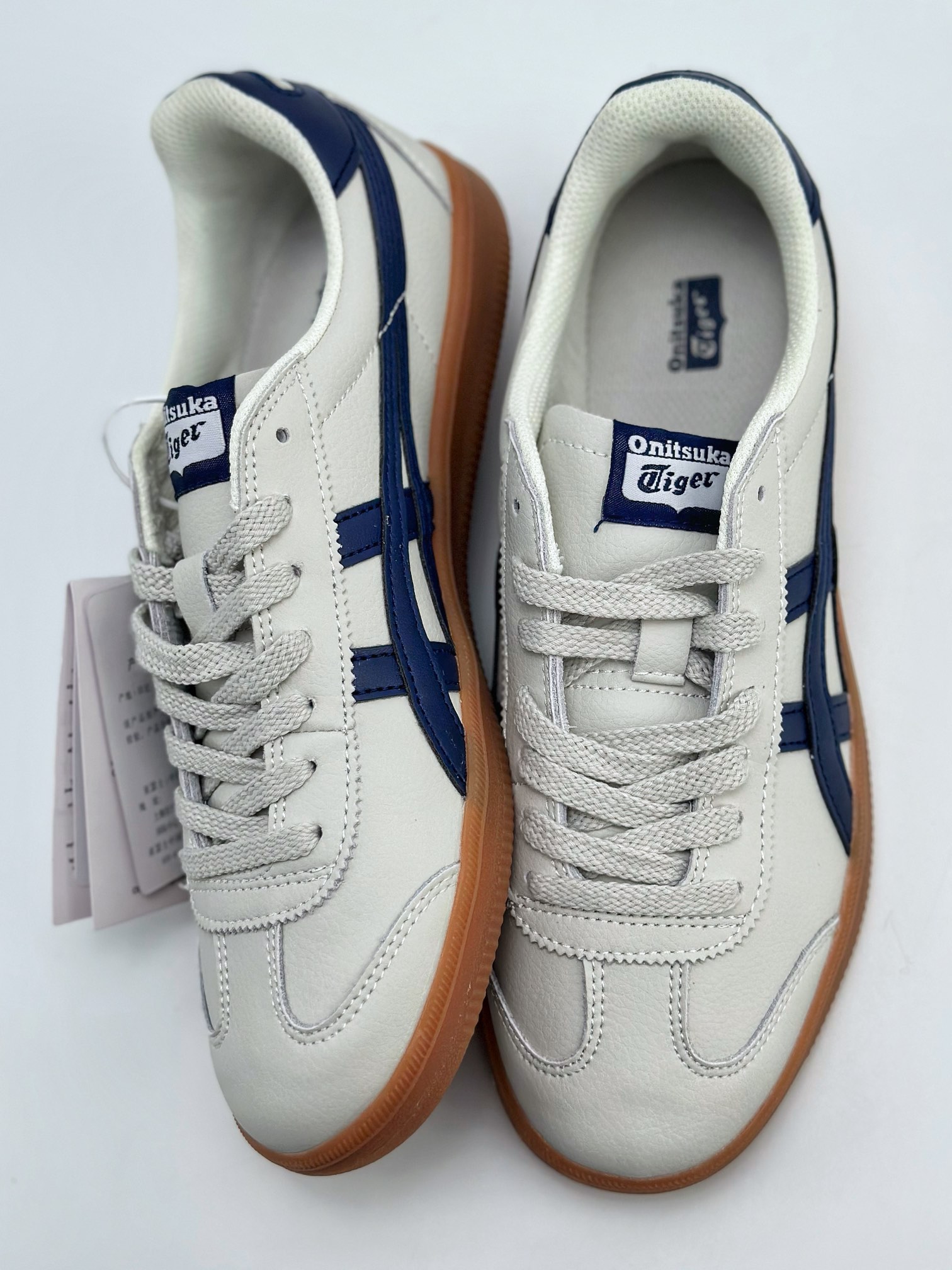 150 亚瑟士 Onitsuka Tiger Tokuten 复古低帮休闲跑鞋  1183B938 020