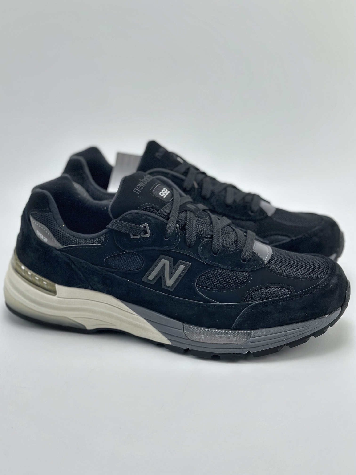 280 New Balance 992 元祖灰 复古风格 M992BL