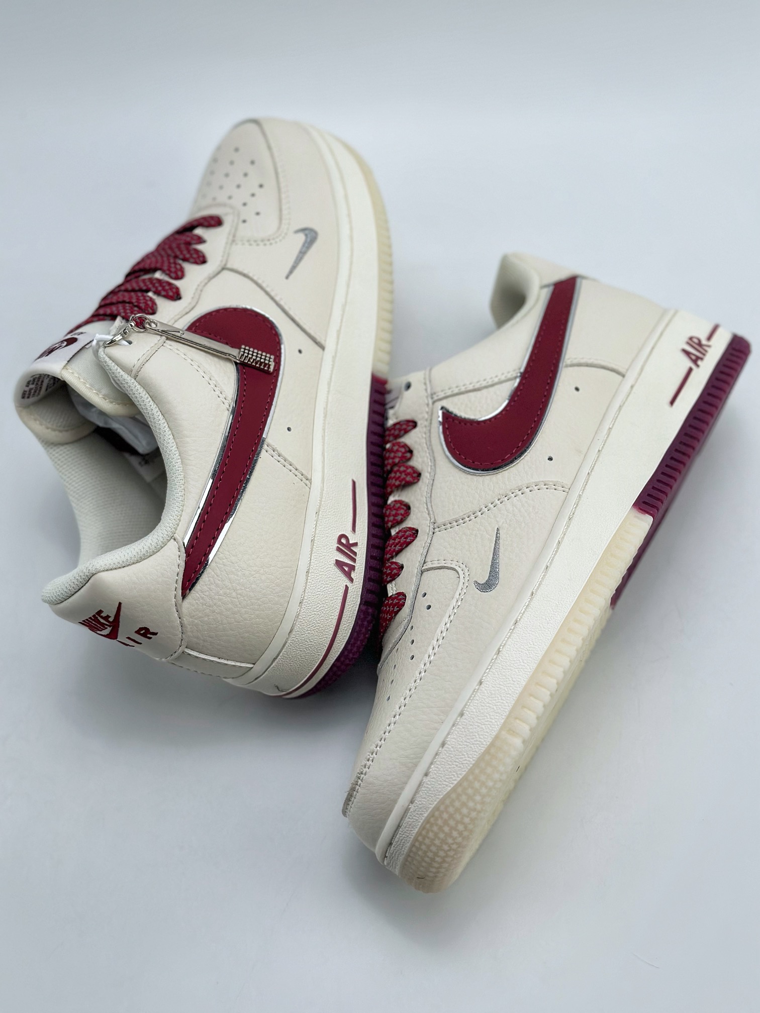 240 Nike Air Force 1 Low 07 白酒红满天星 JJ0253-009