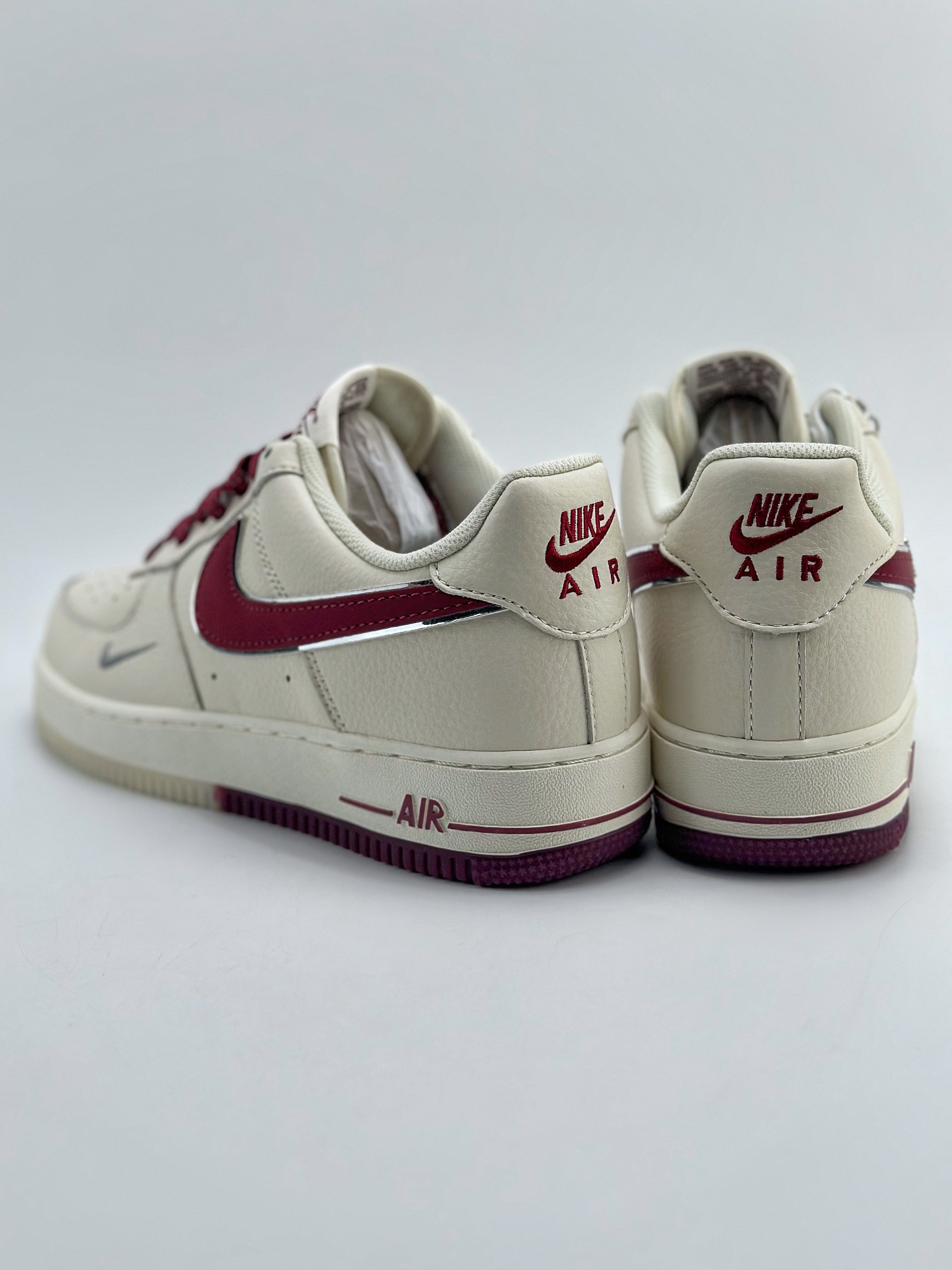 240 Nike Air Force 1 Low 07 白酒红满天星 JJ0253-009