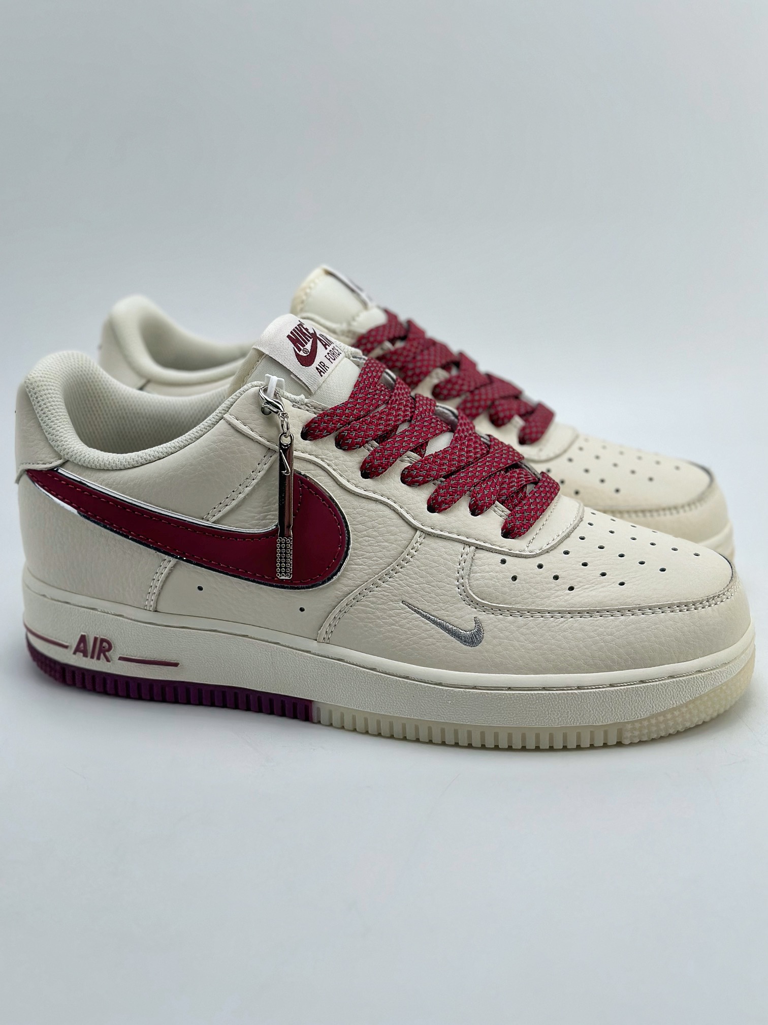 240 Nike Air Force 1 Low 07 白酒红满天星 JJ0253-009