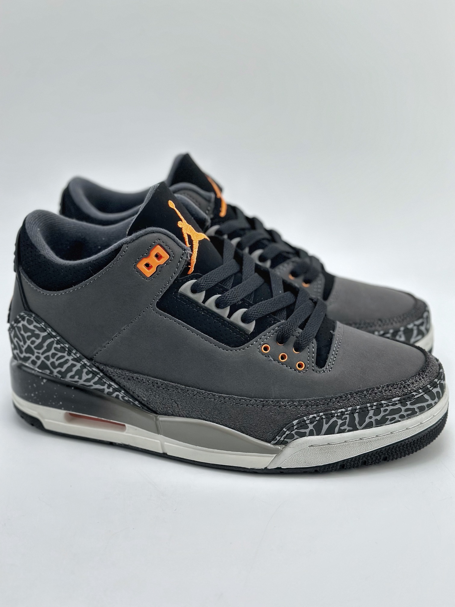 260 Air Jordan 3 Retro ”Fear” 恐惧 CT8532-080