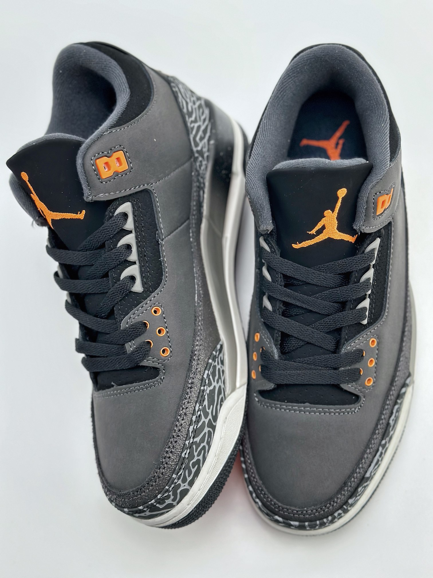 260 Air Jordan 3 Retro ”Fear” 恐惧 CT8532-080