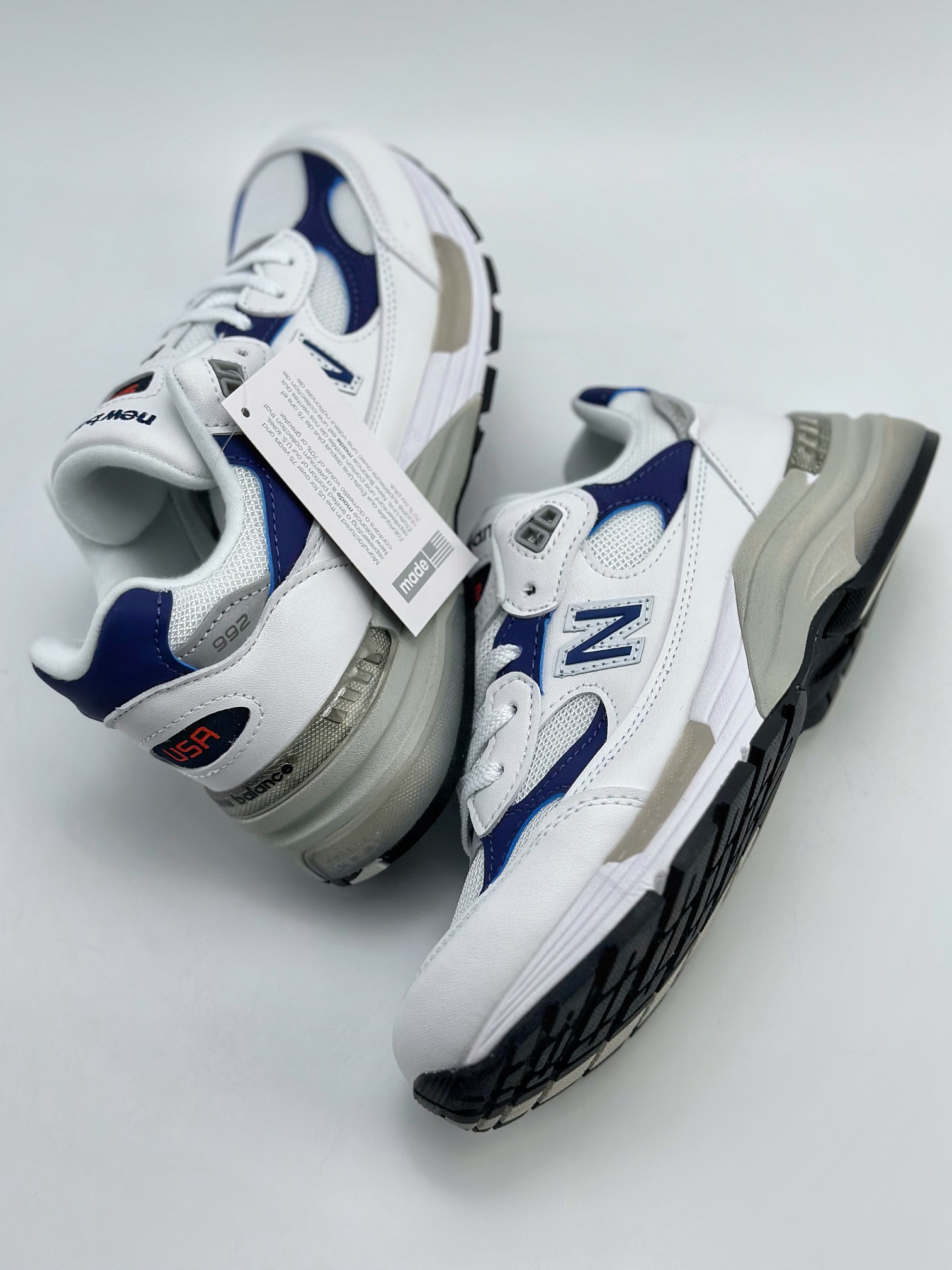 220 New Balance 992 复古风格 M992EC