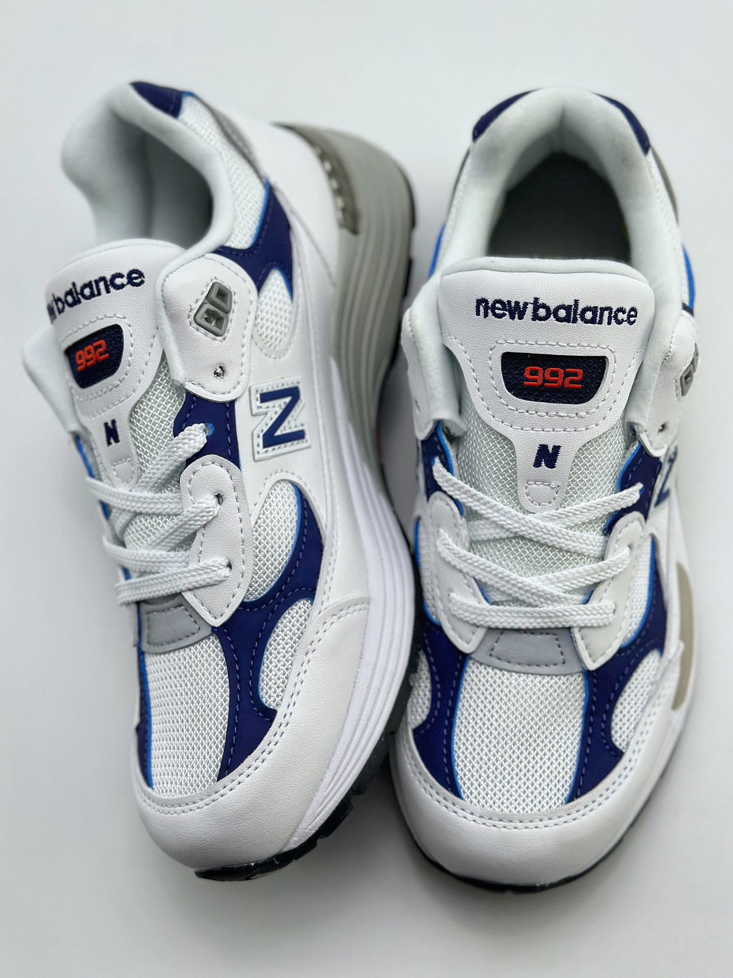 220 New Balance 992 复古风格 M992EC