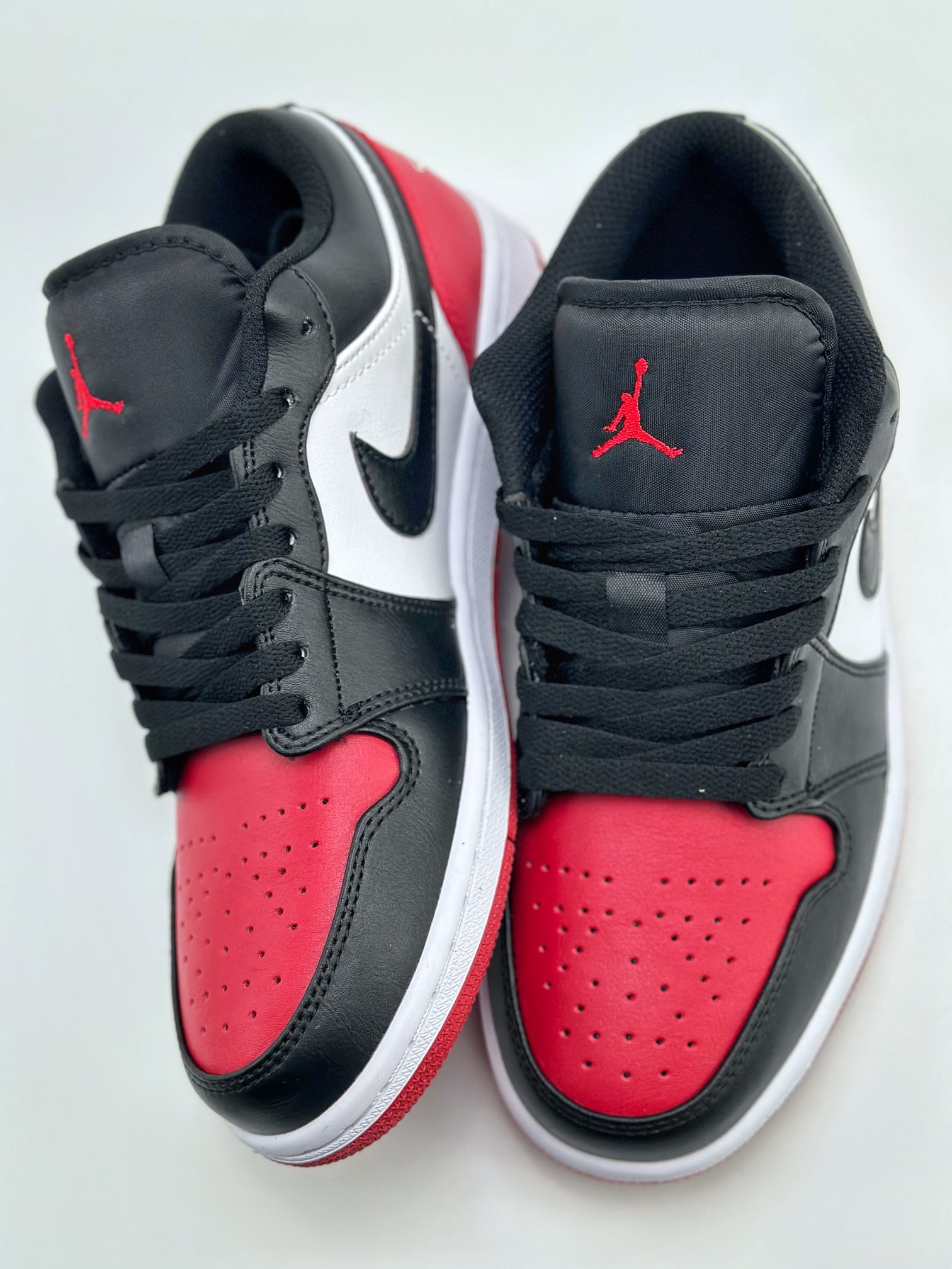 200 Air Jordan 1 Low ”Bred Toe” 黑红脚趾 553558-161