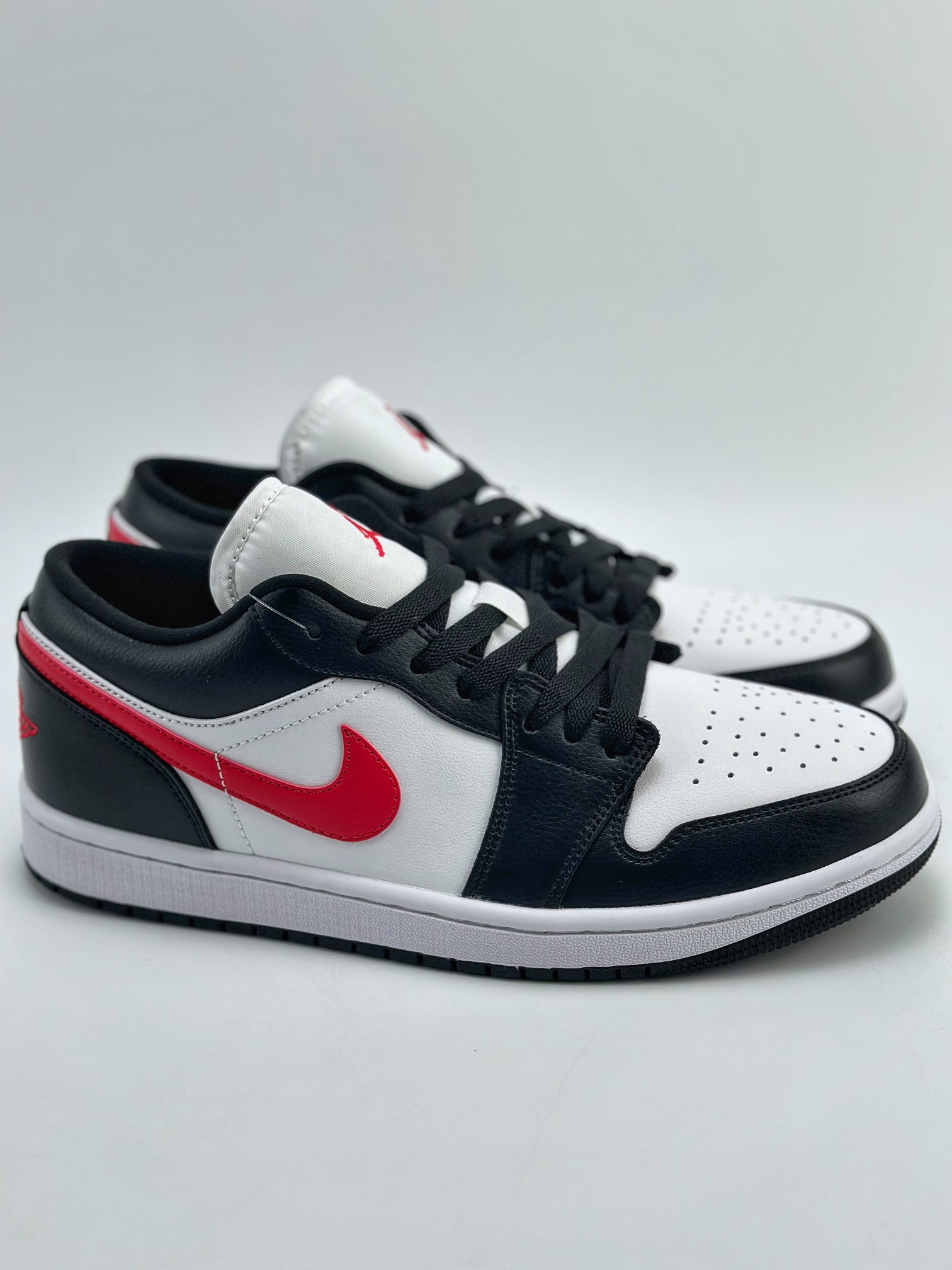 200 Air Jordan 1 Low ”siren red” 黑红 DC0774-062