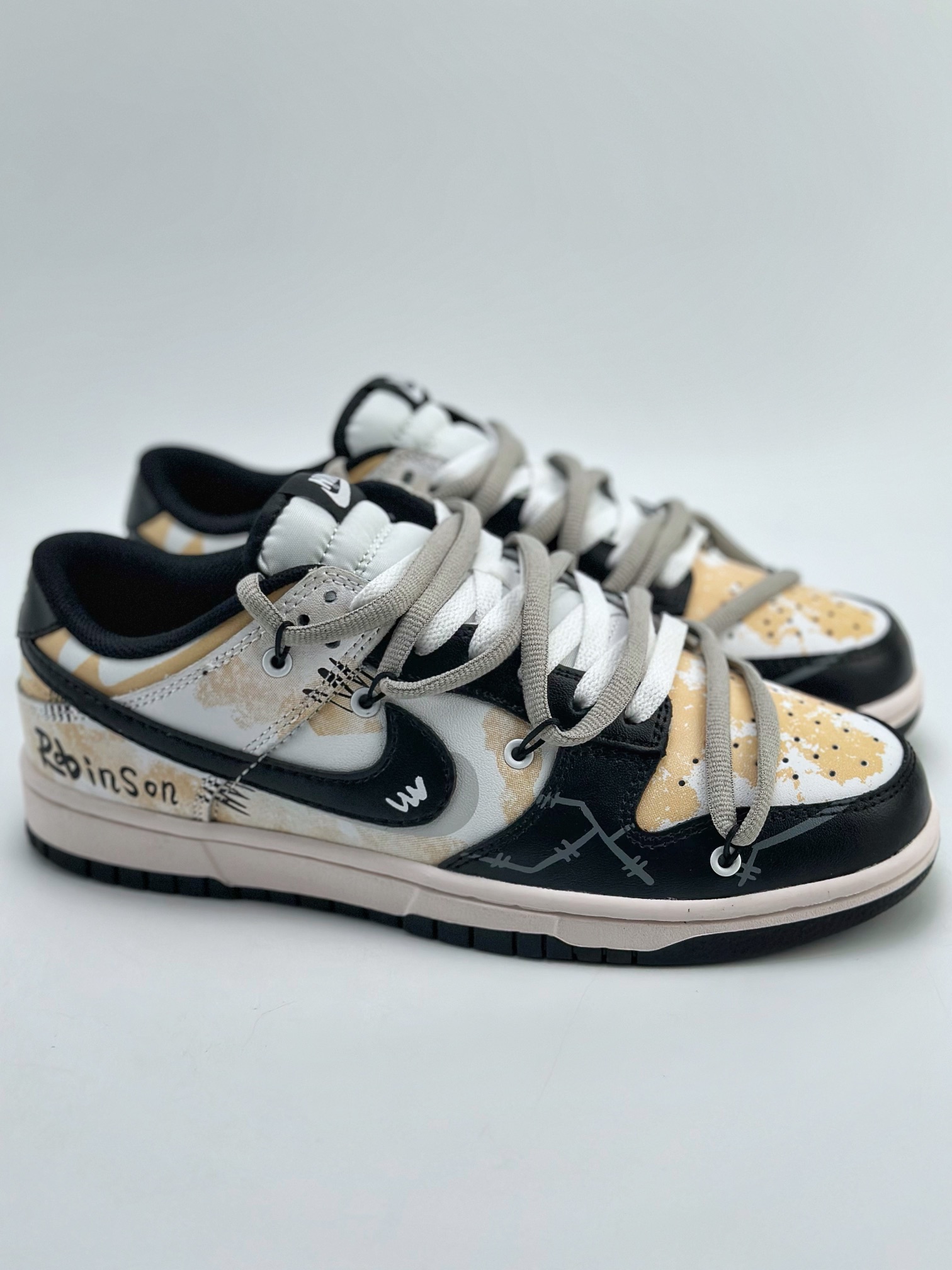 240 NIKE SB Dunk Low 罗宾森 涂鸦解构 DJ6188-002