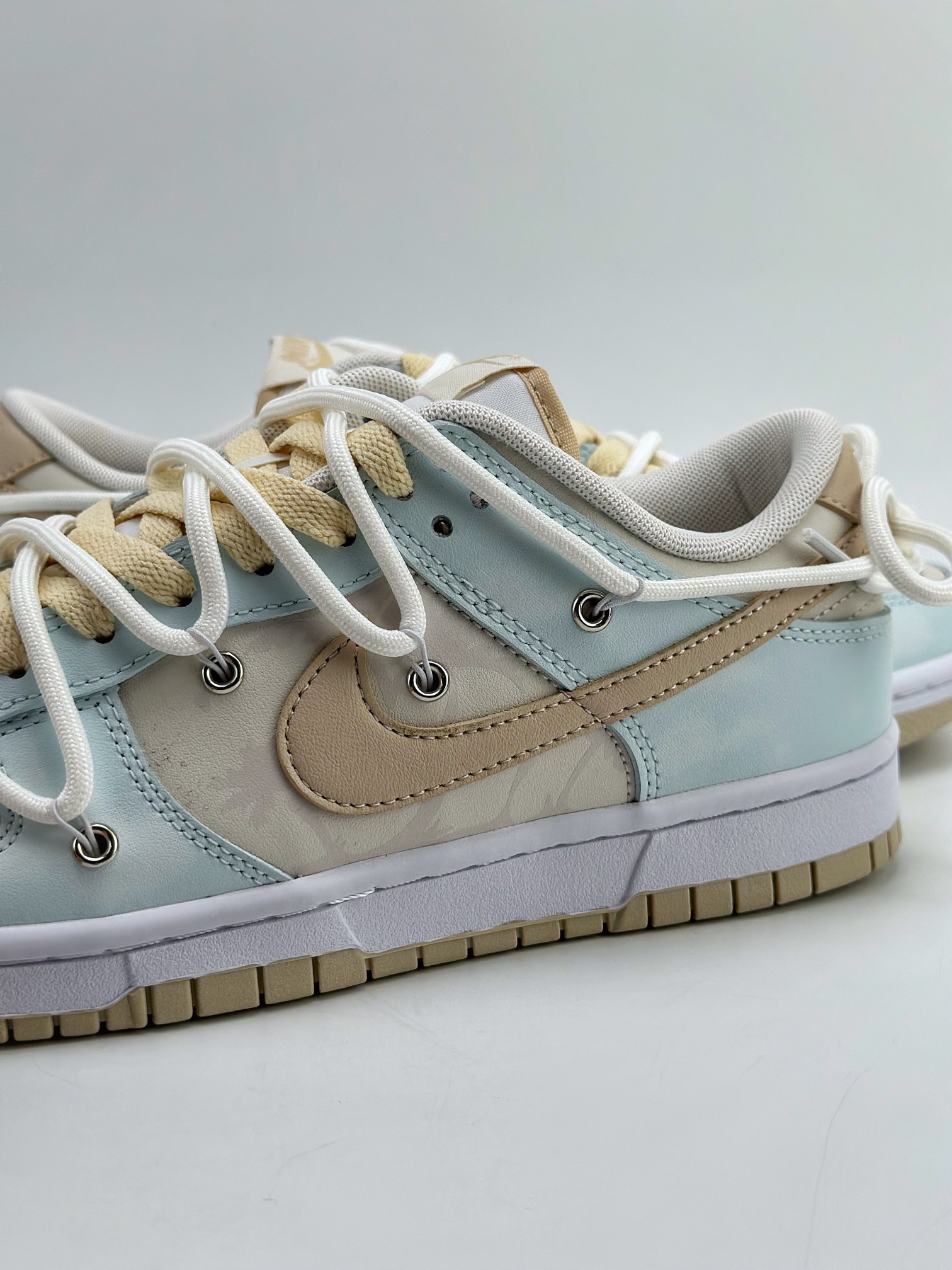 240 NIKE SB Dunk Low 海盐椰云 米蓝 DV0831-003