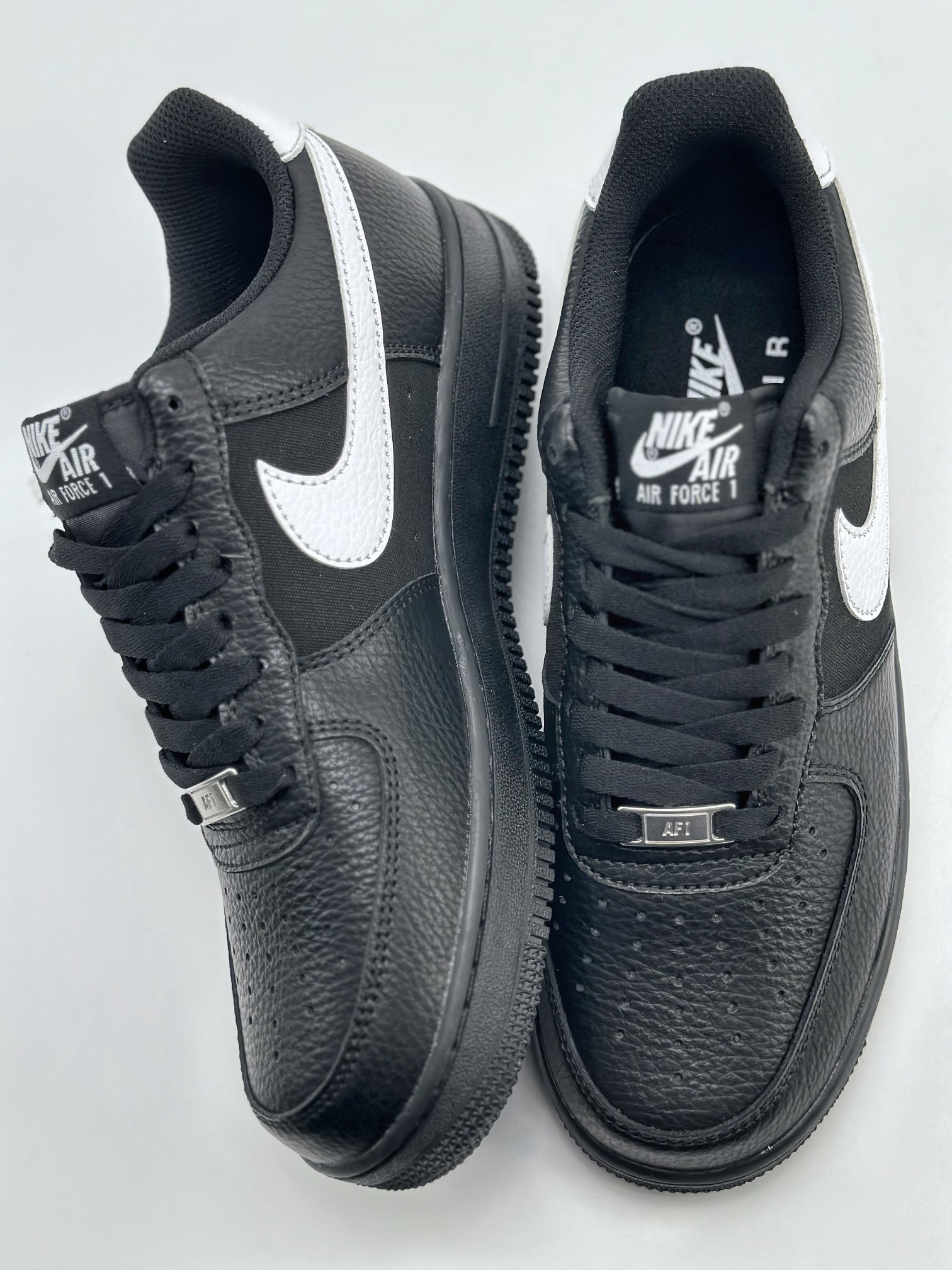 220 Nike Air Force 1 Low 07 黑白勾