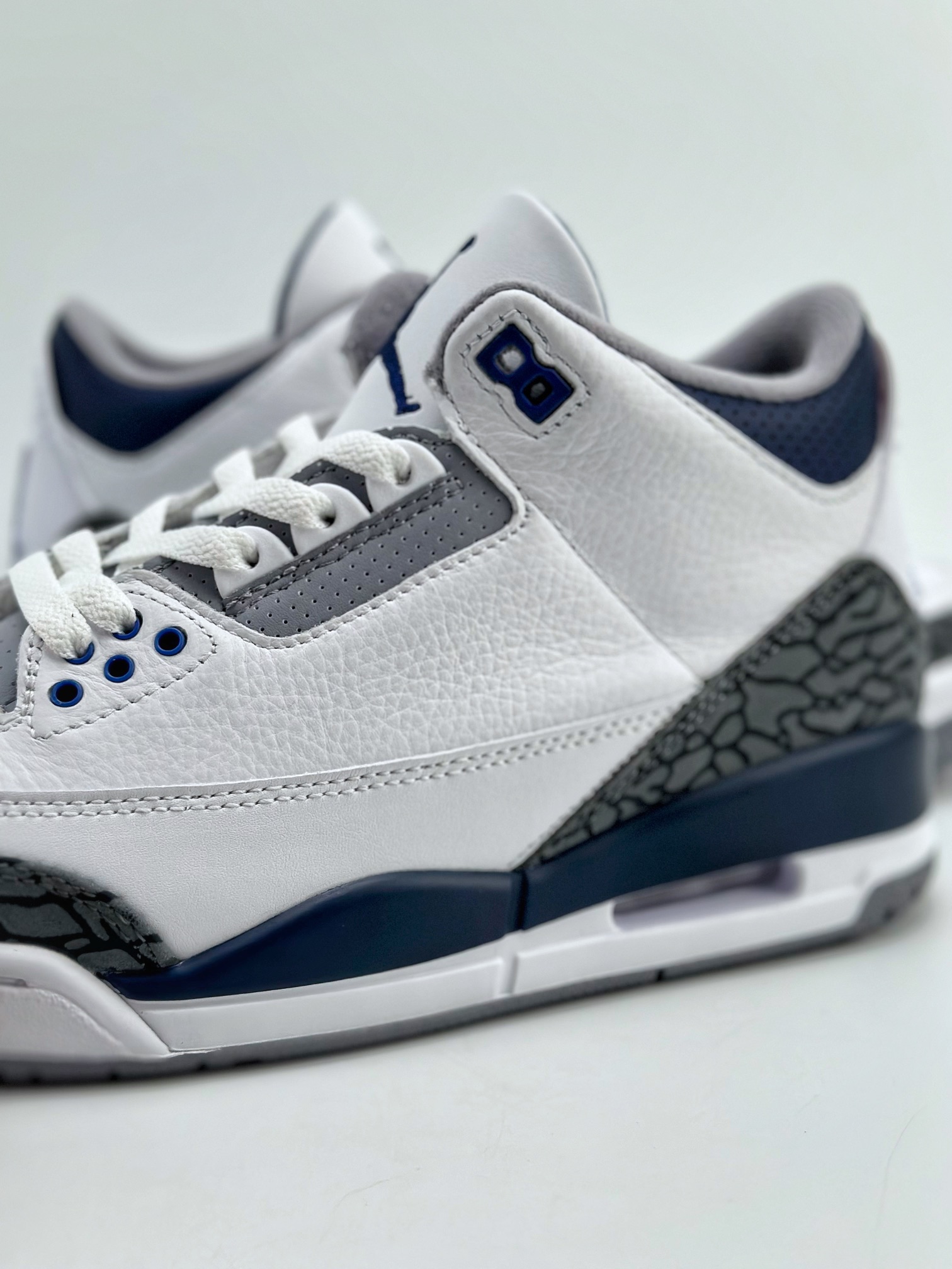 320 Air Jordan 3 Retro 白蓝 潮流复古篮球鞋 CT8532-140