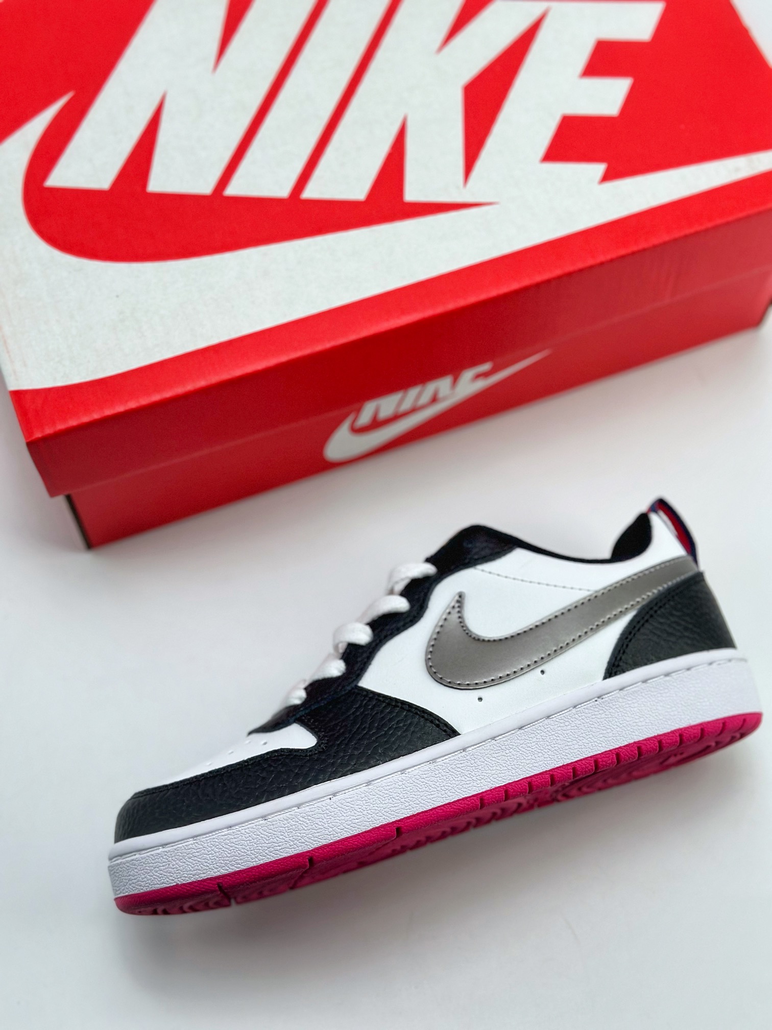 140 NIKE Court Borough Low 2 FP 休闲运动板鞋  DJ0040-100