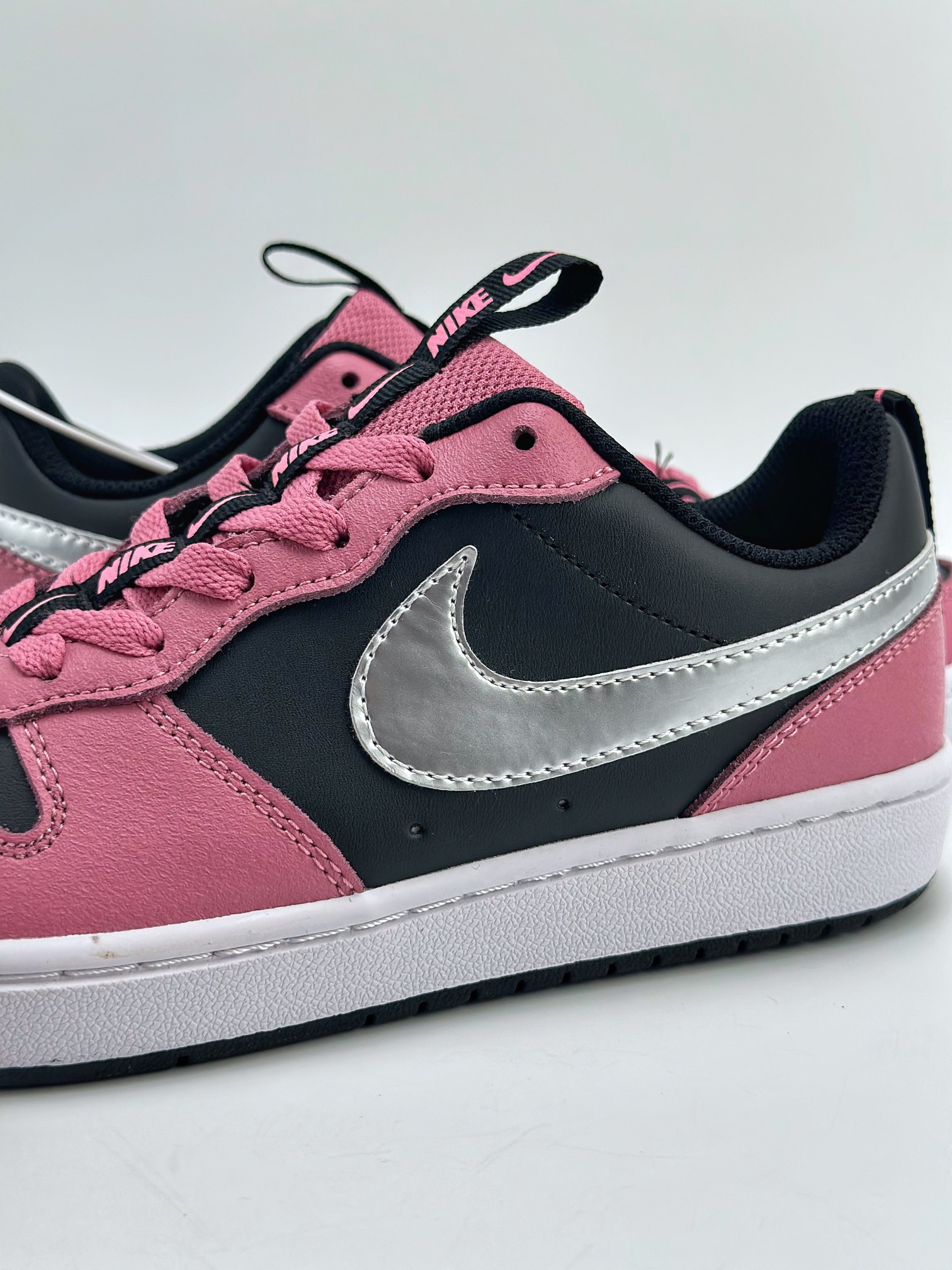 140 NIKE Court Borough Low 2 FP 休闲运动板鞋  CT3964-600