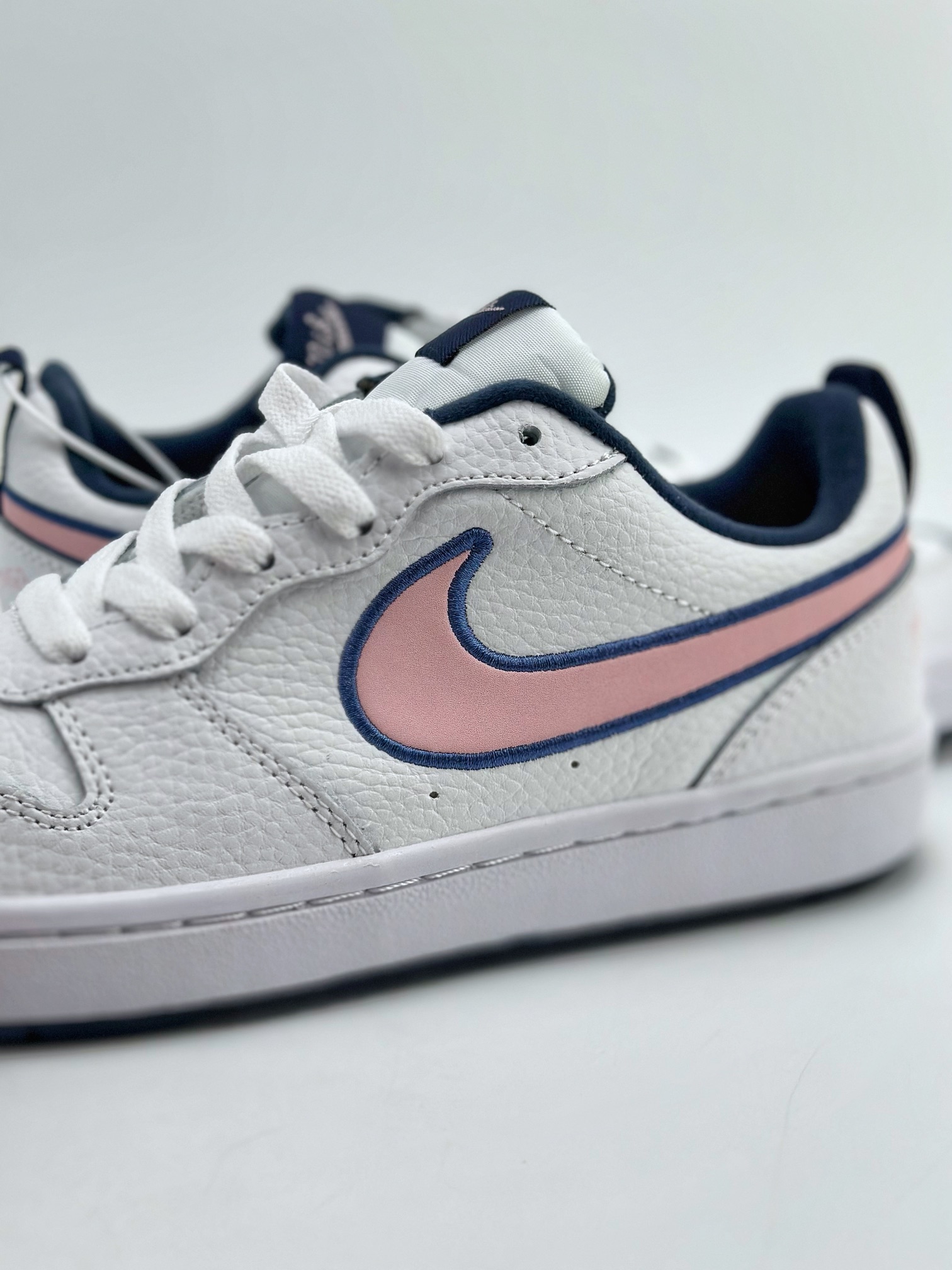 140 NIKE Court Borough Low 2 FP 休闲运动板鞋  DB3090-100