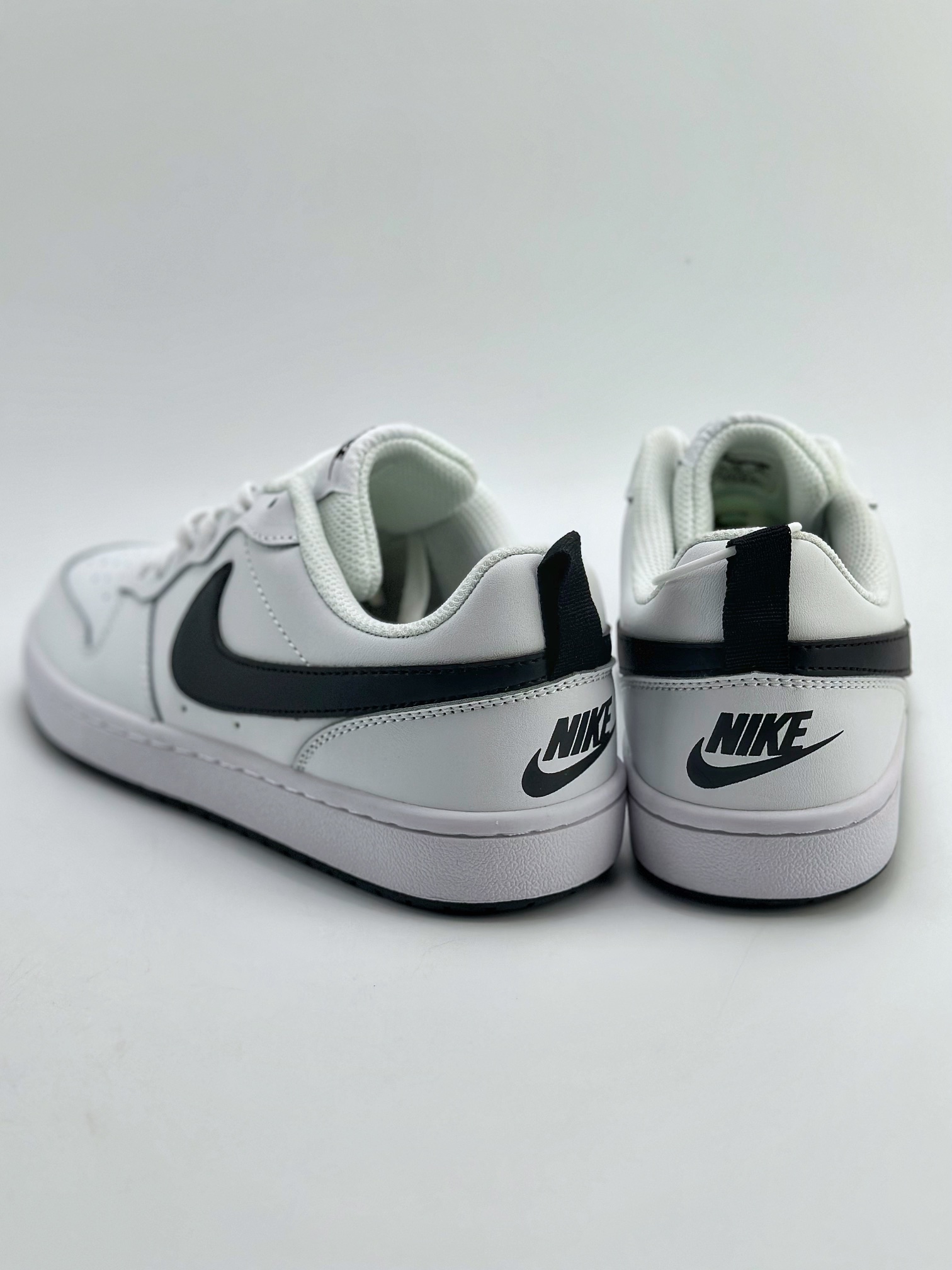 140 NIKE Court Borough Low 2 FP 休闲运动板鞋 BQ5448-104