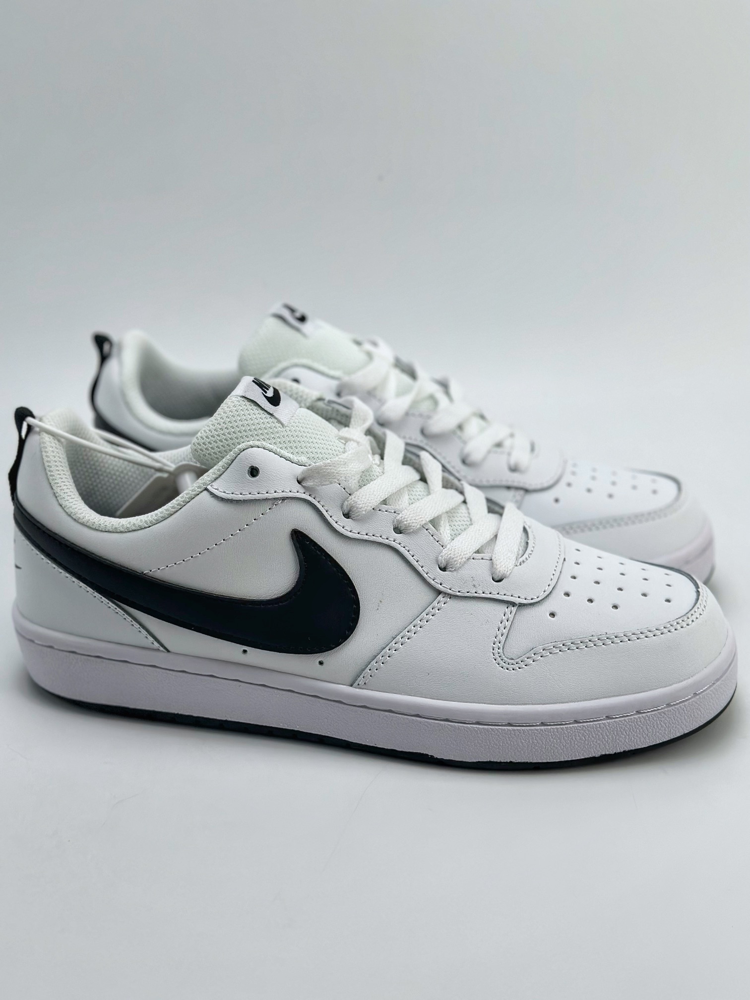 140 NIKE Court Borough Low 2 FP 休闲运动板鞋 BQ5448-104