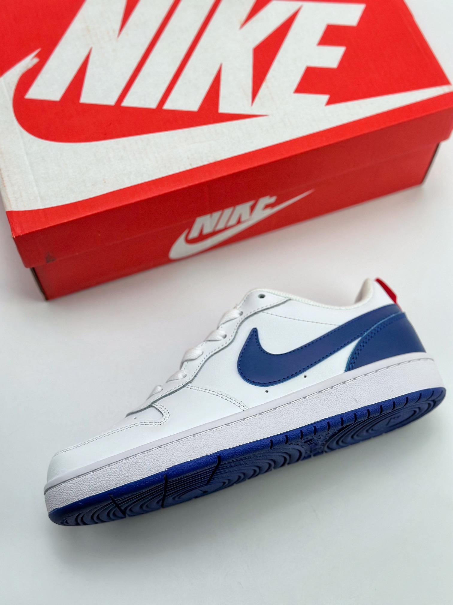 140 NIKE Court Borough Low 2 FP 休闲运动板鞋 BQ5448-113