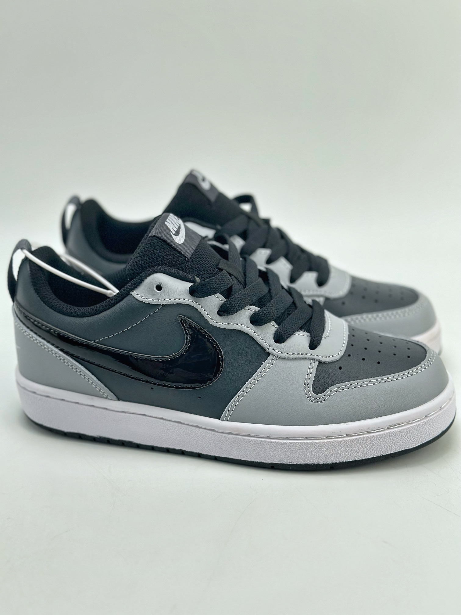 140 NIKE Court Borough Low 2 FP 休闲运动板鞋 BQ5448-014