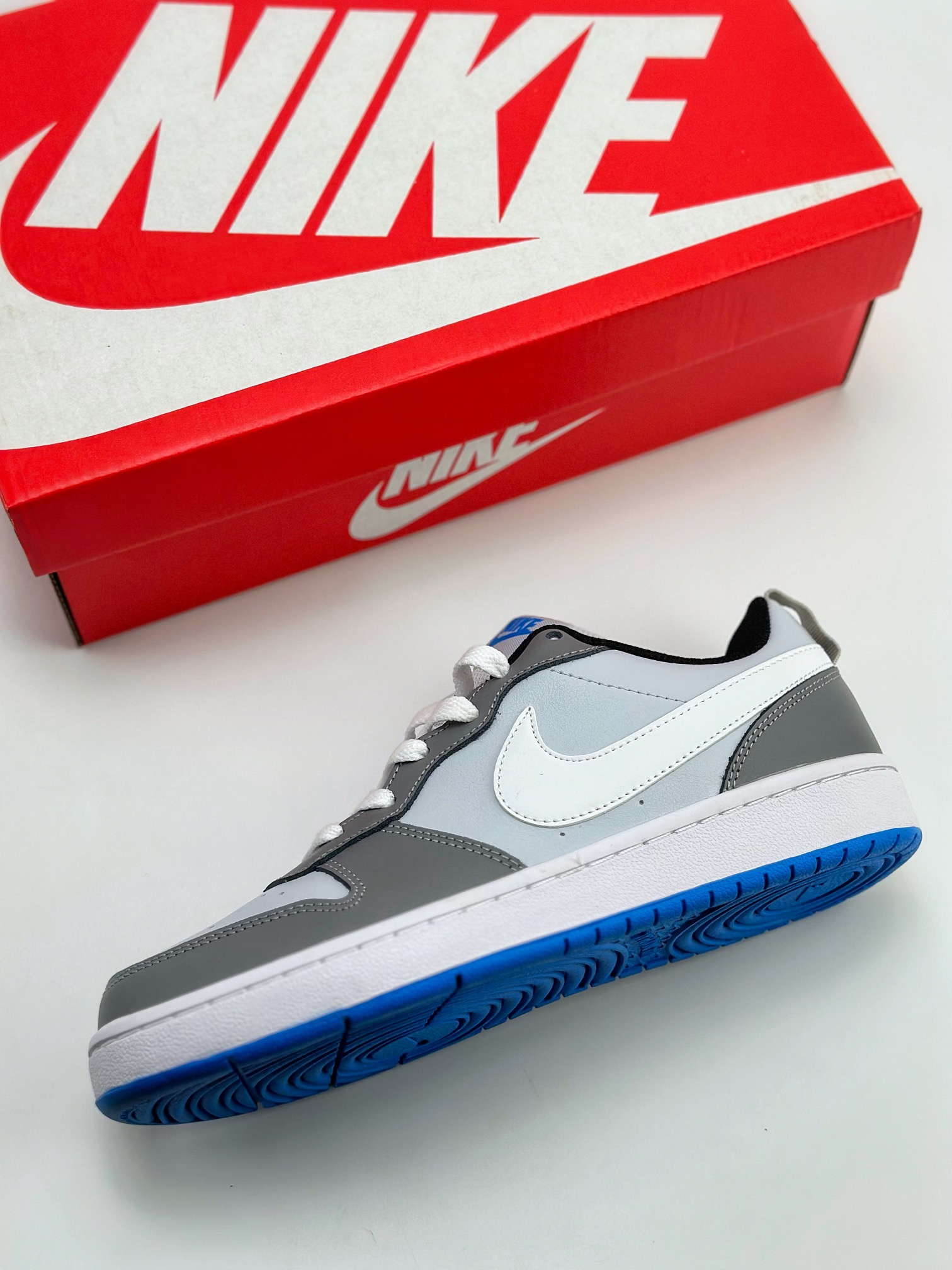 140 NIKE Court Borough Low 2 FP 休闲运动板鞋 BQ5448-019