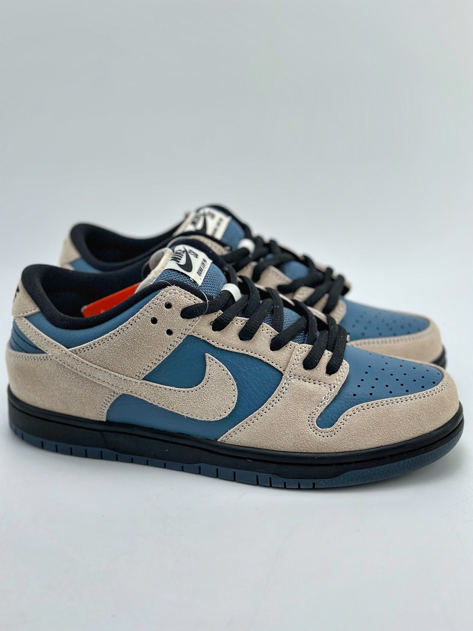 210 NIKE SB Dunk Low Pro "Thunderstorm" 蓝白 BQ6817-200