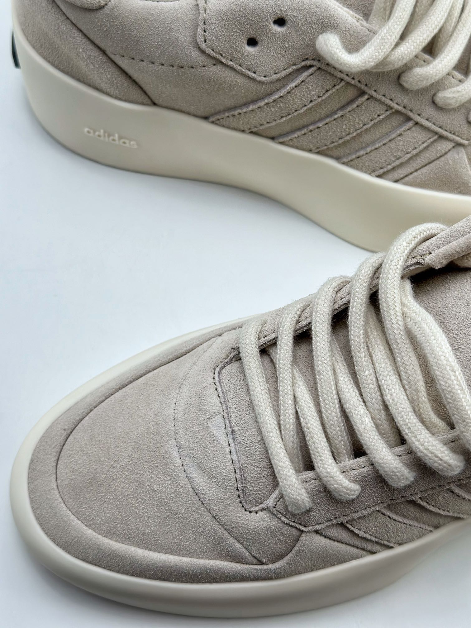 270 Adidas   Athletics 86 Lo x Fear OF God Fog 重磅联名时尚休闲板鞋 IE6215