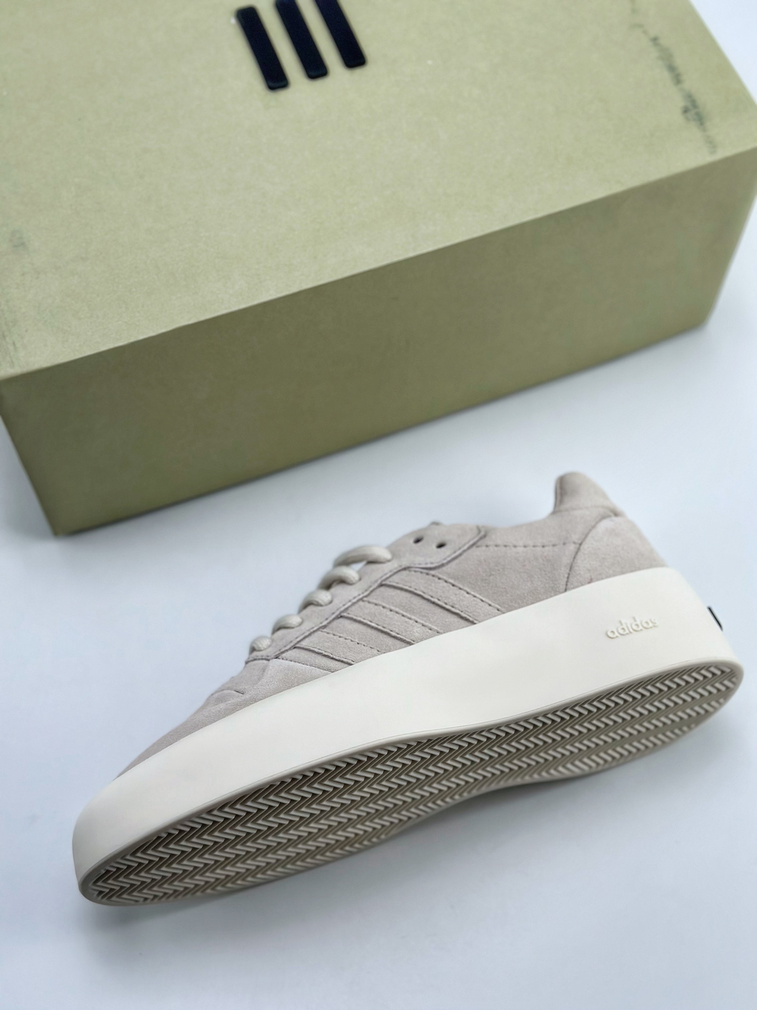 270 Adidas   Athletics 86 Lo x Fear OF God Fog 重磅联名时尚休闲板鞋 IE6215