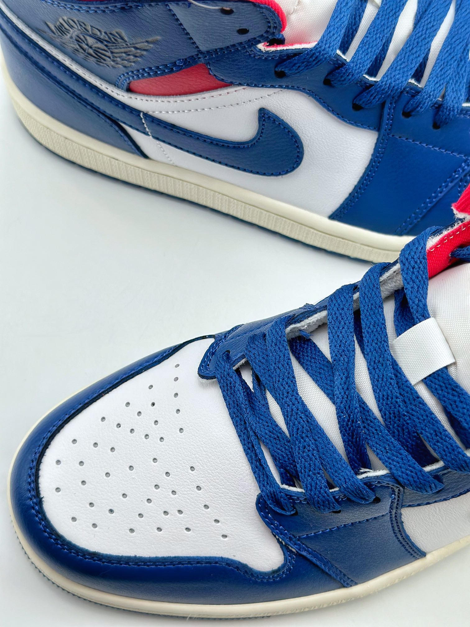 220 Air Jordan 1 Mid SE "French Blue" 白蓝红 BQ6472-146