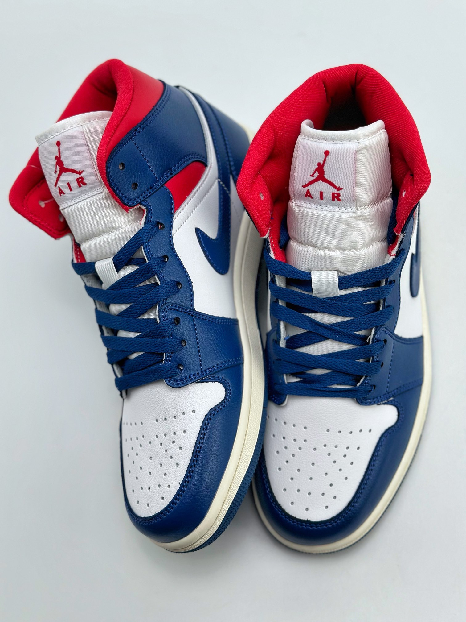 220 Air Jordan 1 Mid SE "French Blue" 白蓝红 BQ6472-146