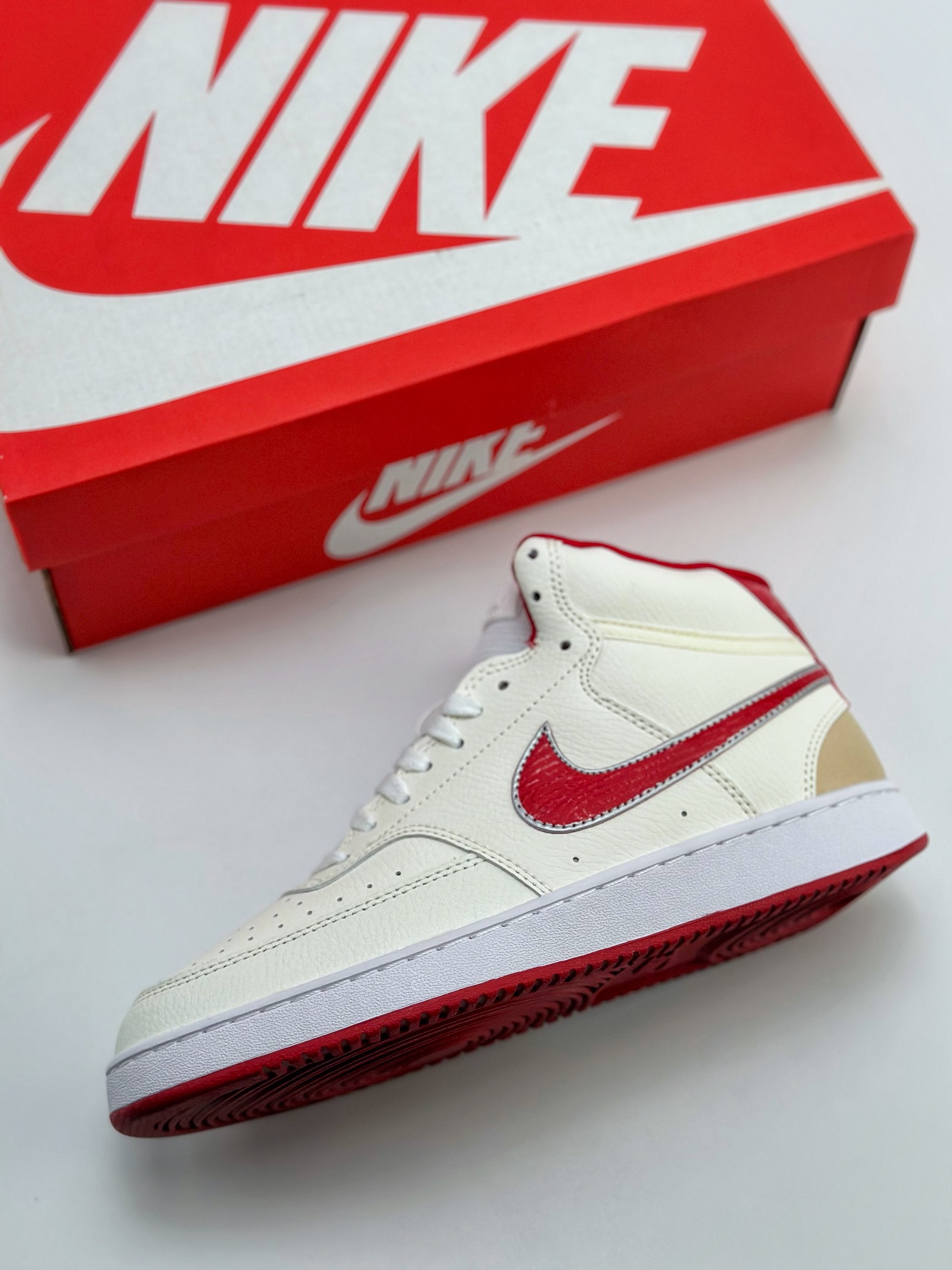 150 Nike Court Vision High 米白红 休闲运动板鞋  DQ4977-161