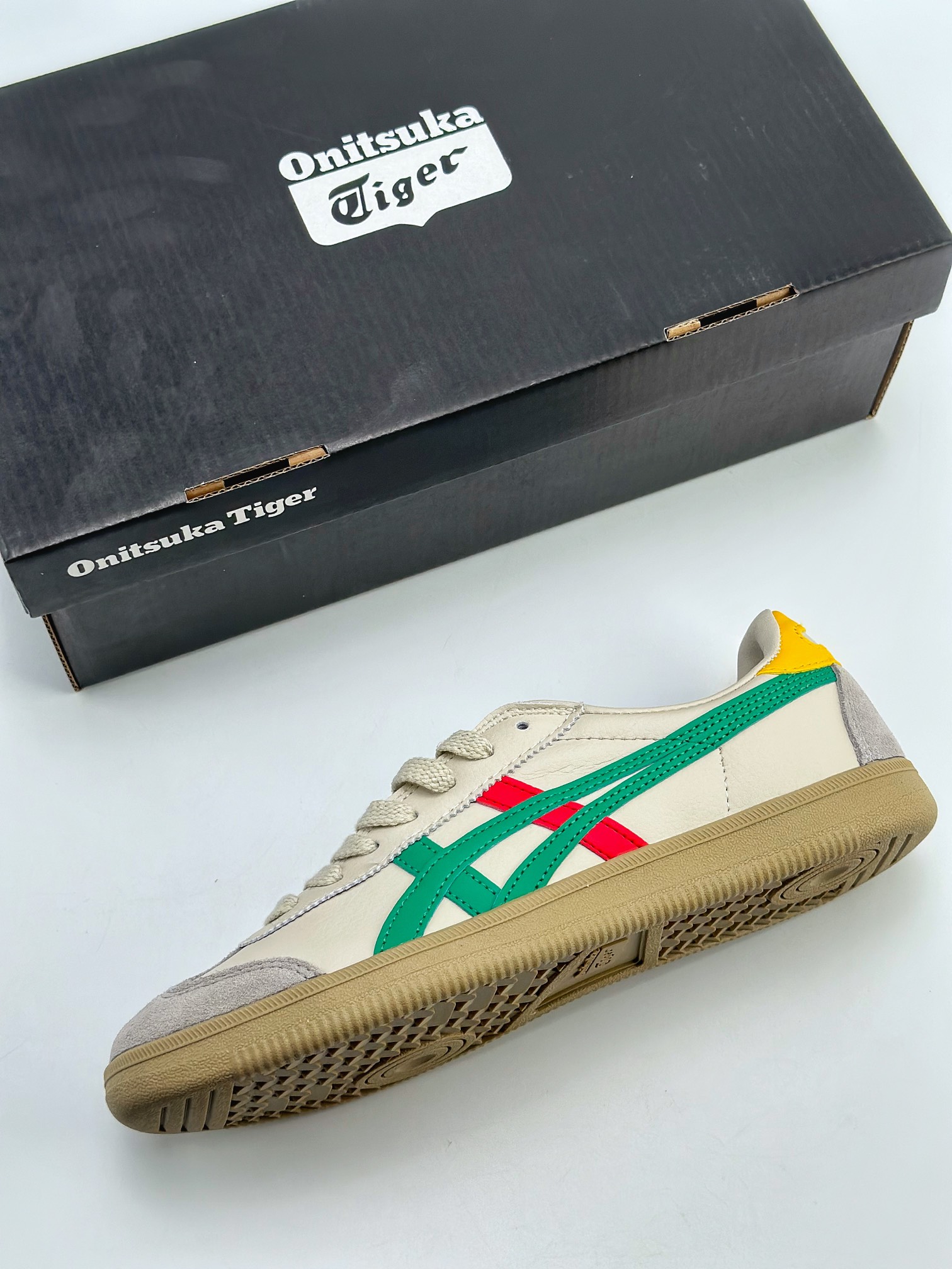 150 亚瑟士 Onitsuka Tiger Tokuten 复古低帮休闲跑鞋 1183C095-100