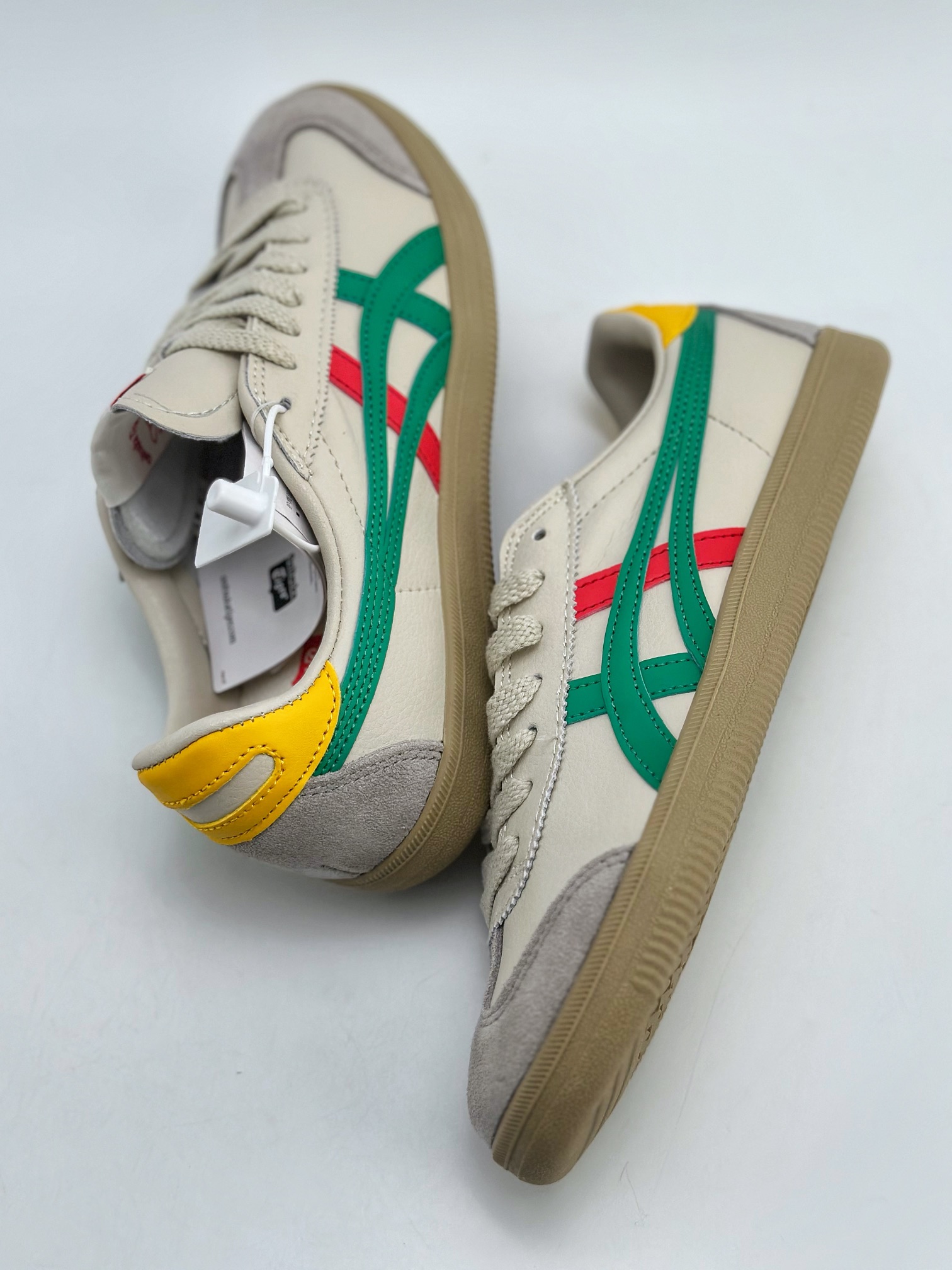 150 亚瑟士 Onitsuka Tiger Tokuten 复古低帮休闲跑鞋 1183C095-100