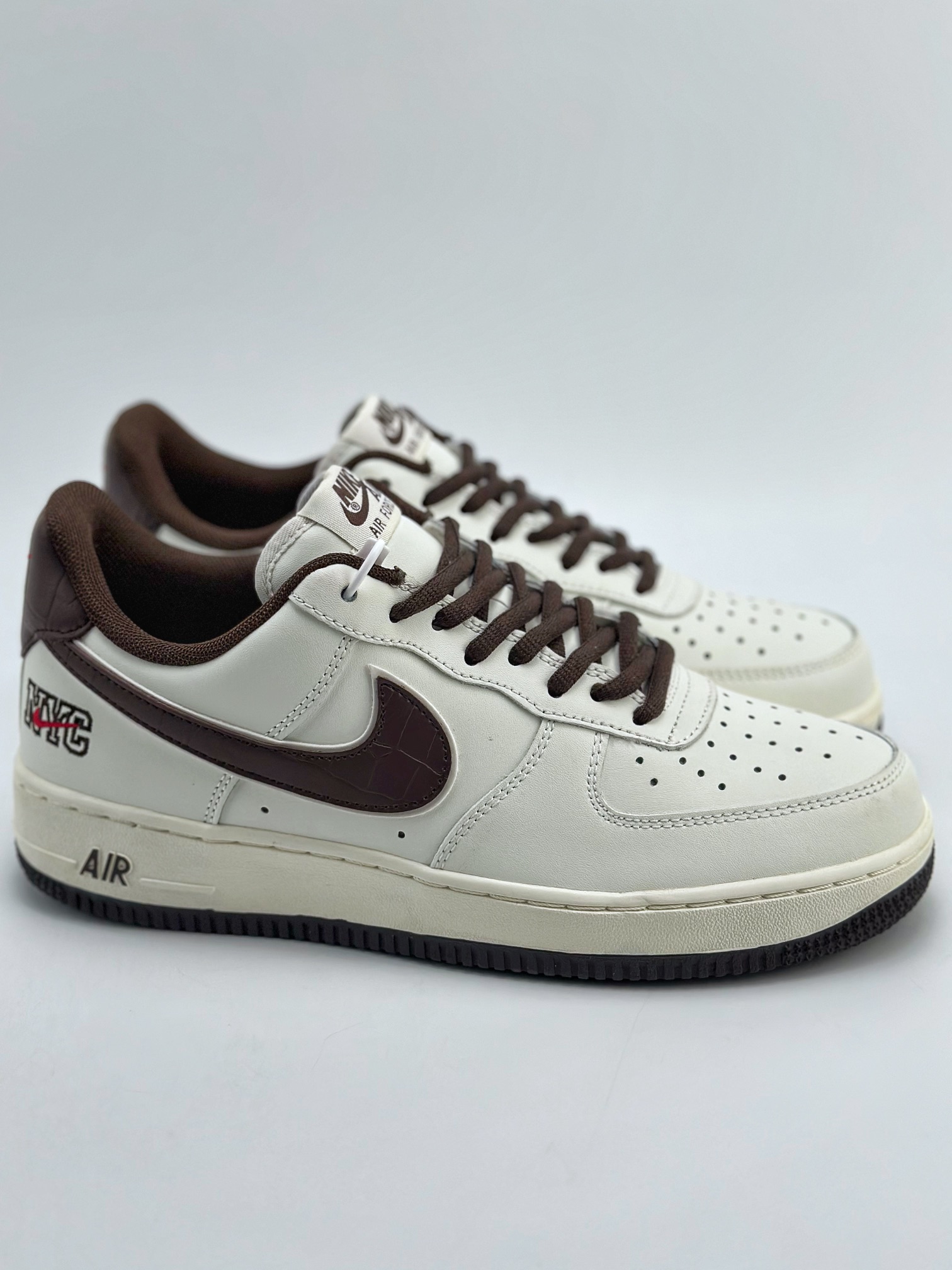 220 Nike Air Force 1 Low 07 NYC刺绣 CM9612-023