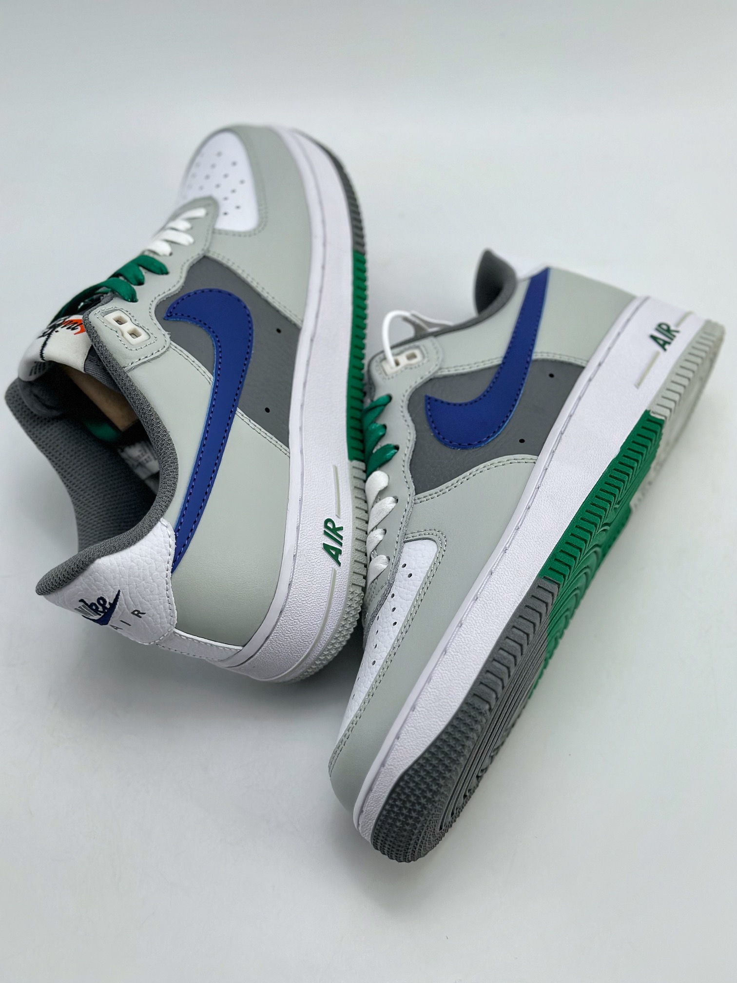 200 Nike Air Force 1 Low 07 深灰蓝 FB9035-001