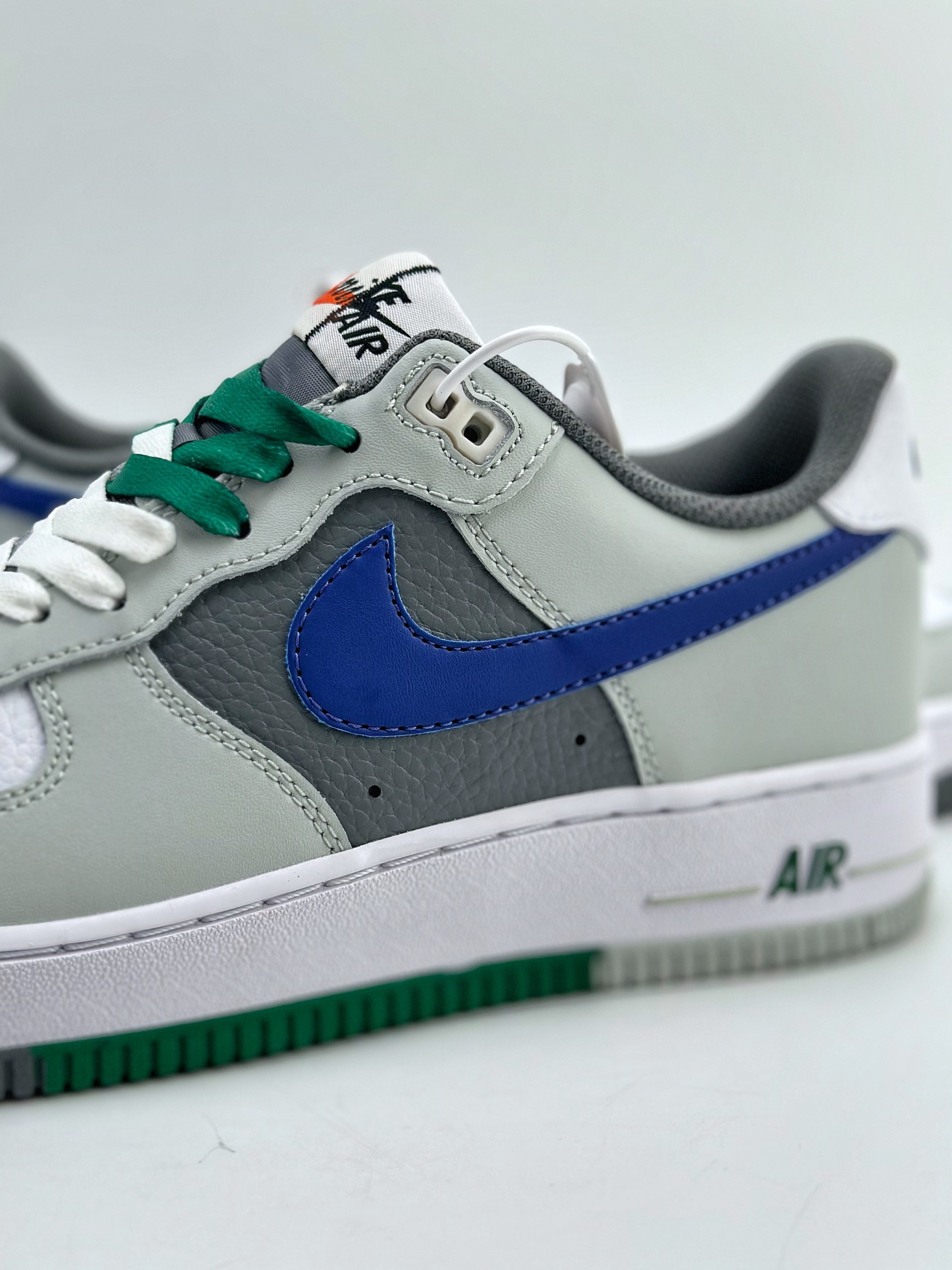 200 Nike Air Force 1 Low 07 深灰蓝 FB9035-001