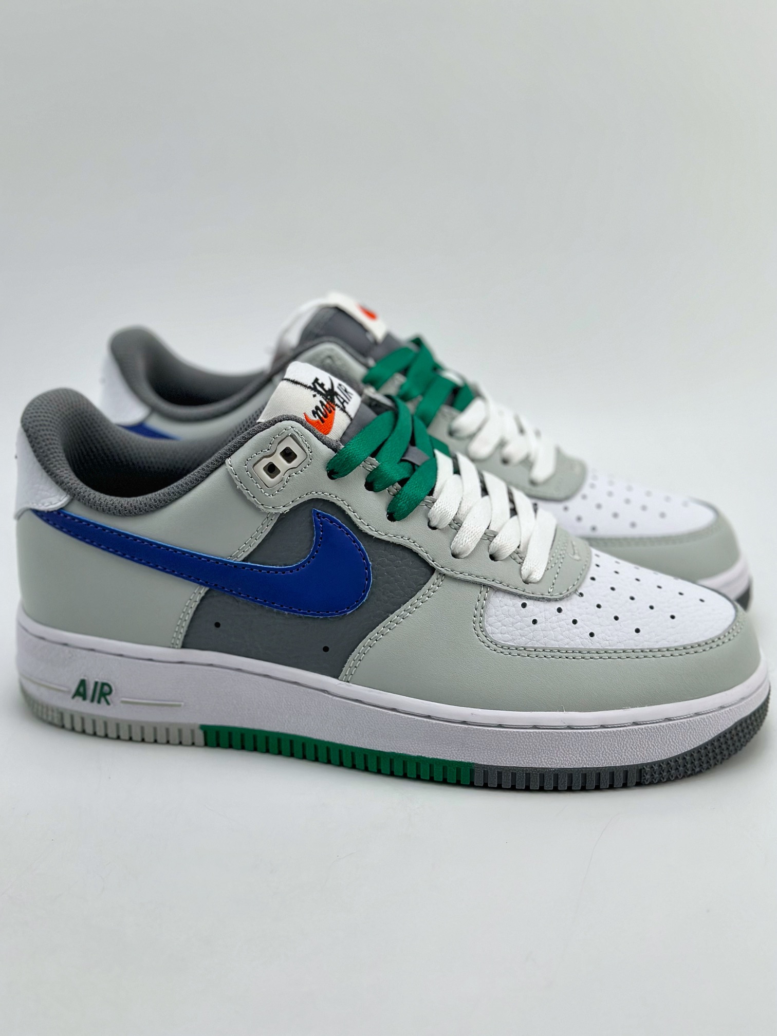 200 Nike Air Force 1 Low 07 深灰蓝 FB9035-001