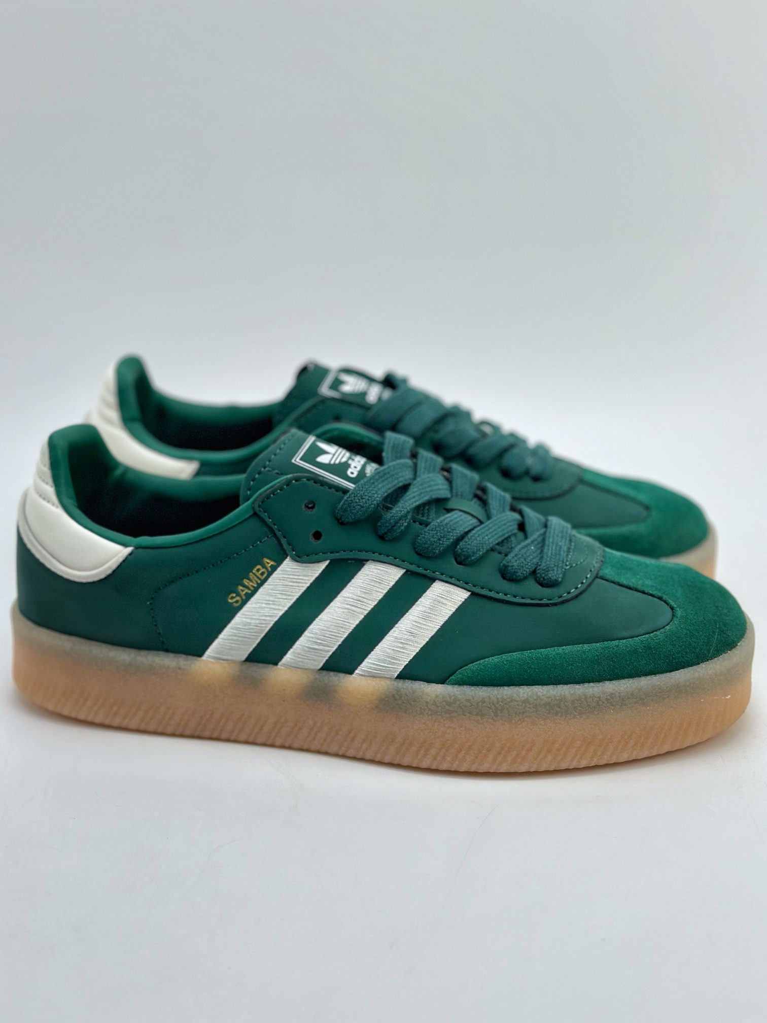 150 Adidas Samba VEGAN 百搭单品这款运动鞋 IF1835