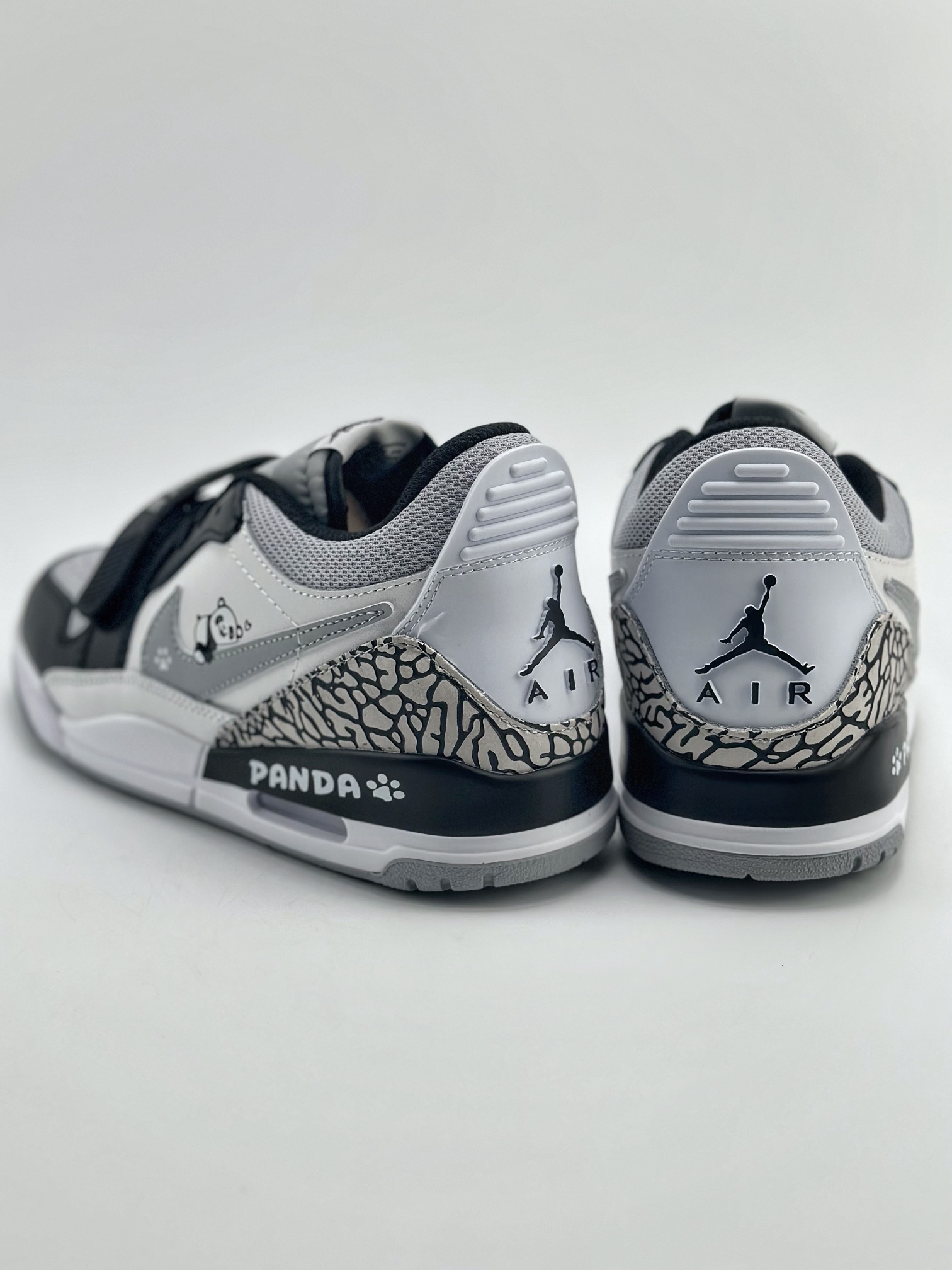 270 Air Jordan Legacy 312 Low 涂鸦手绘  CD7069-105