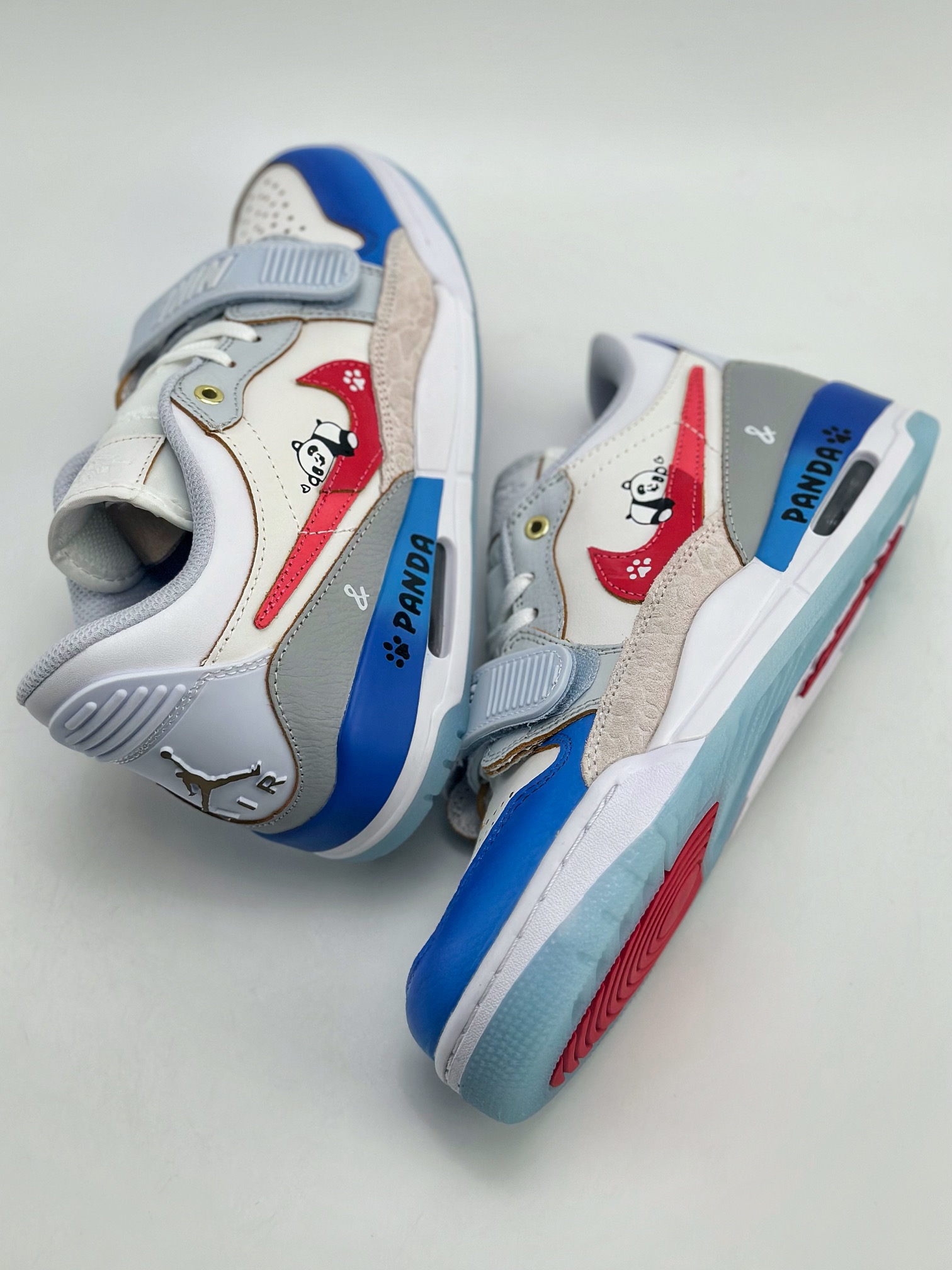 270 Air Jordan Legacy 312 Low 涂鸦手绘 FN8902-161