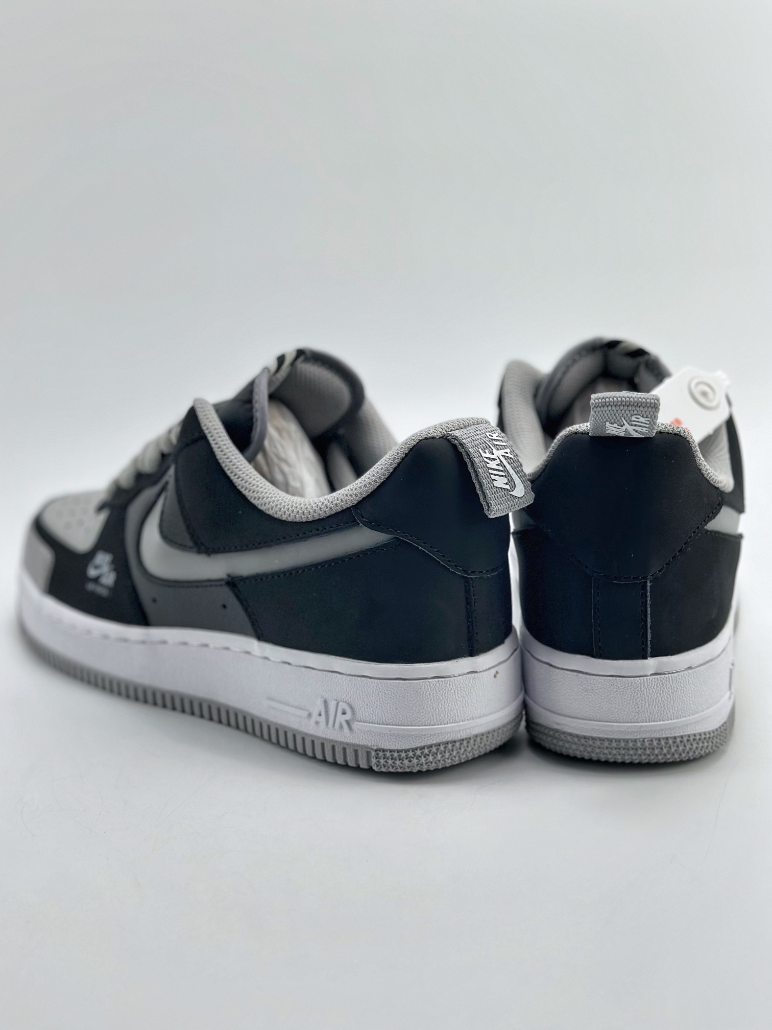 240 Nike Air Force 1 Low 07 Premium “Shadow grey” “影子灰” BQ6818-009