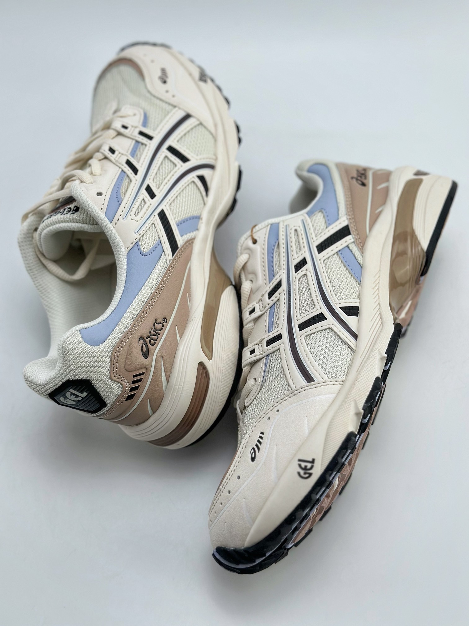 180 亚瑟士/ASICS Tiger GEL-1090系列 1203A243-023