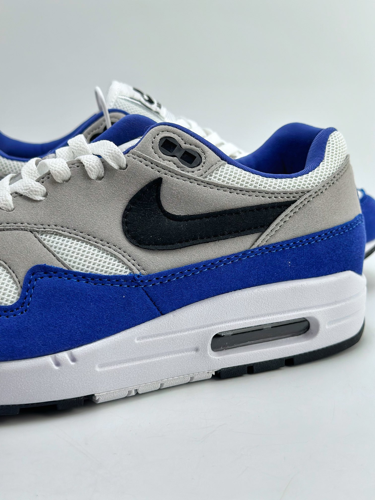 240 Nike Air Max 1 白黑蓝 复古休闲跑步鞋 FD9082-100