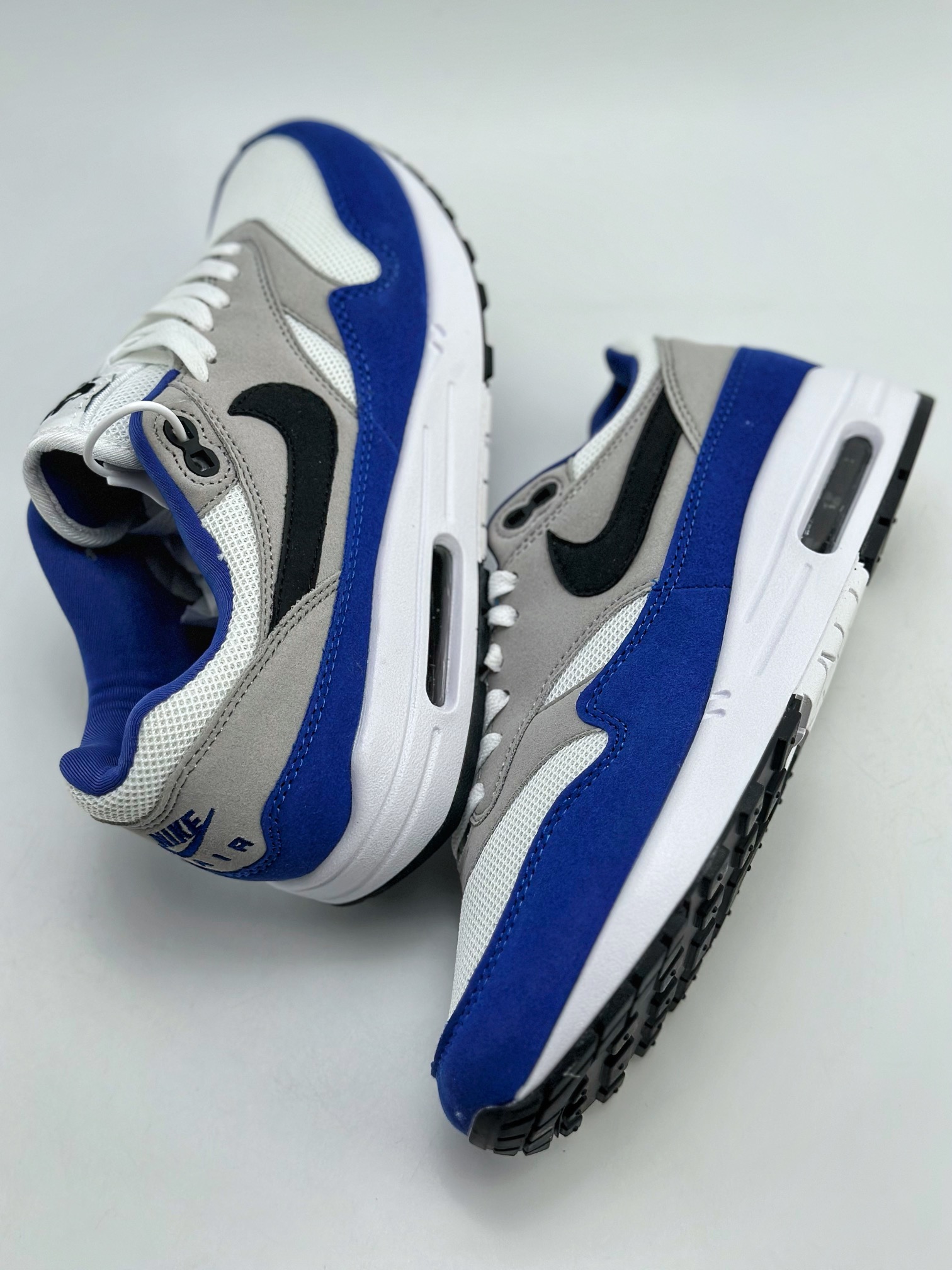 240 Nike Air Max 1 白黑蓝 复古休闲跑步鞋 FD9082-100