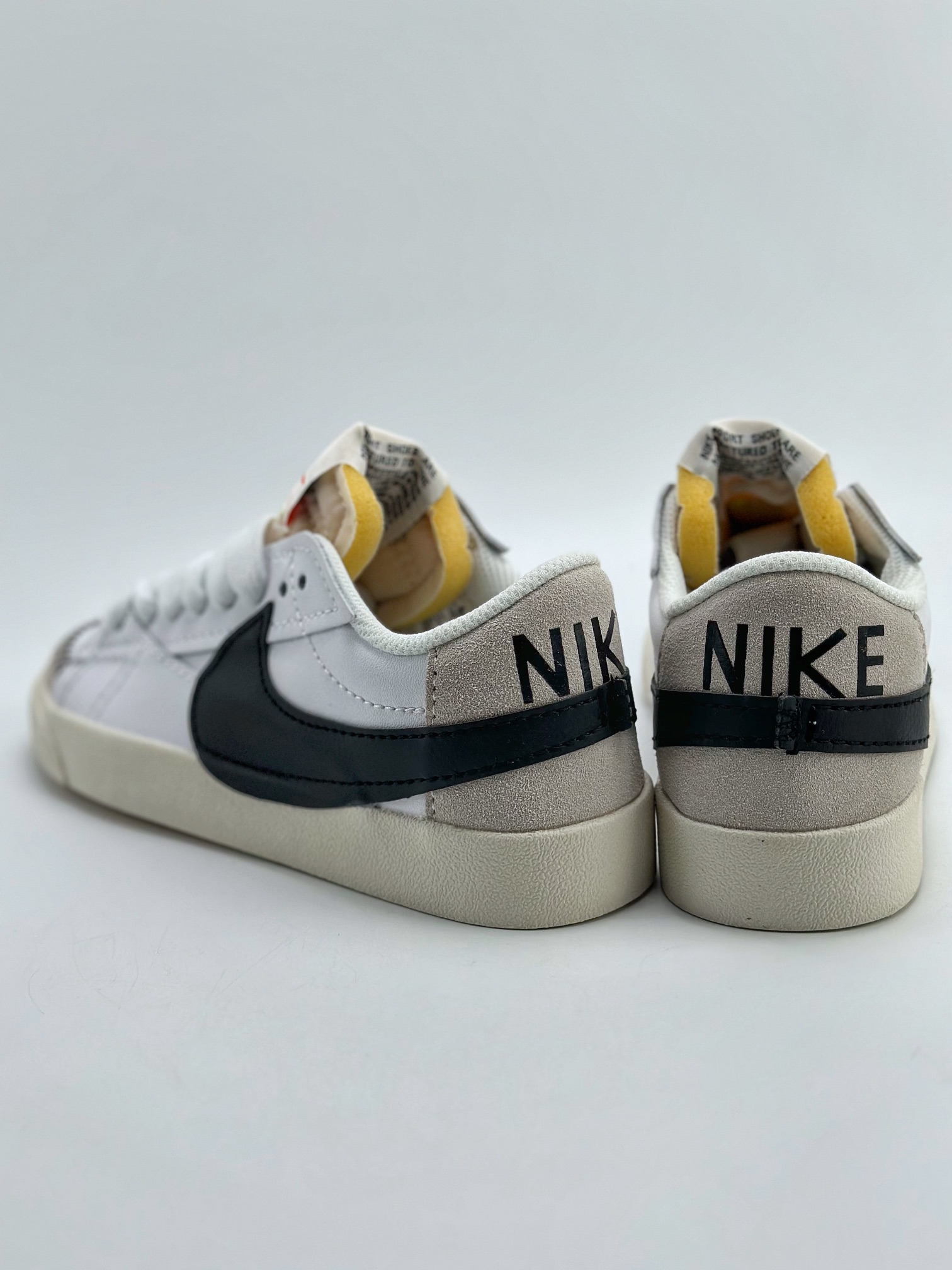 Nike Blazer Low 77 JUMBO Black and White Gray Retro Classic Trail Blazers DN2158-101